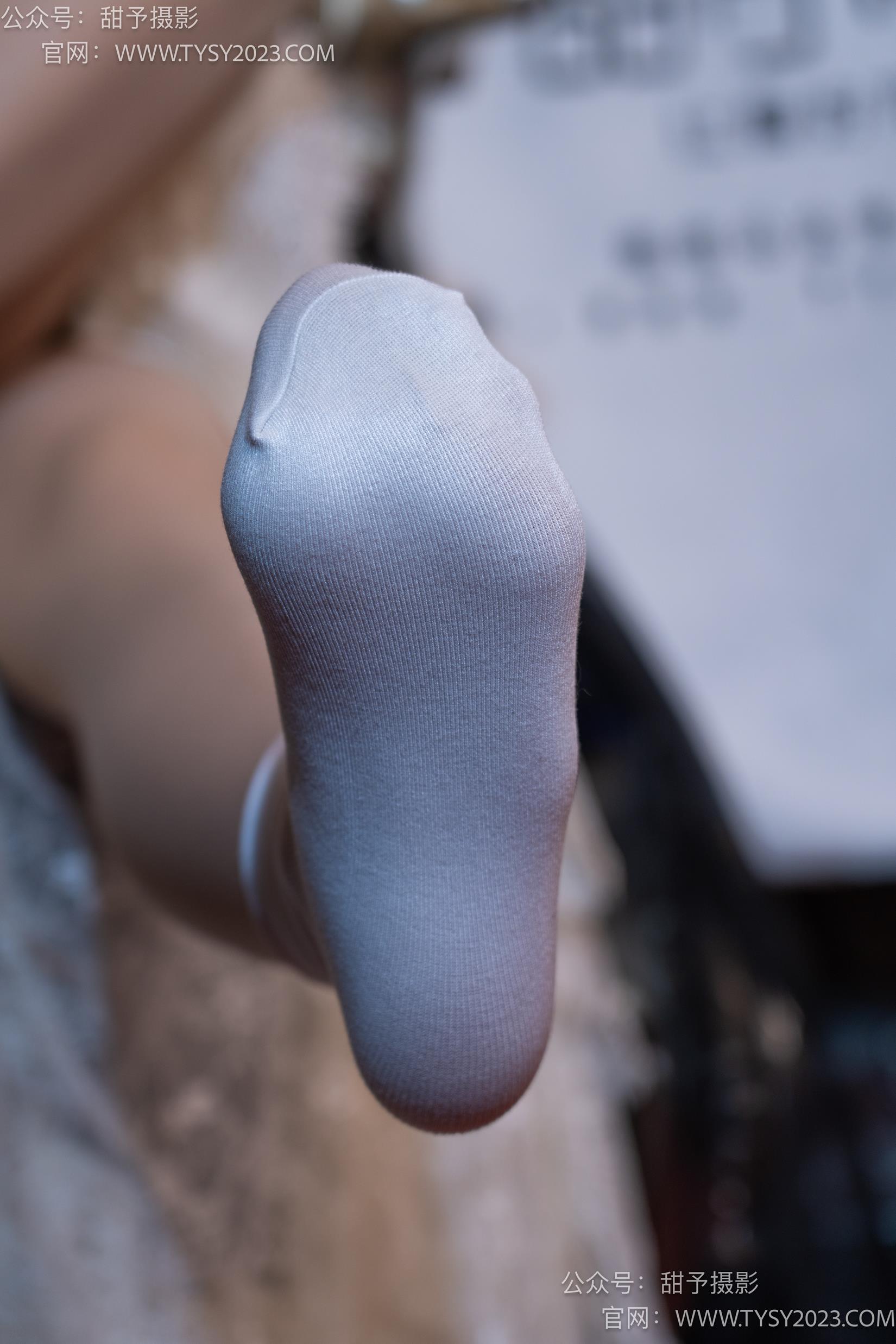 图片[73]-甜予摄影 NO.027 鱼鱼-高跟鞋、白棉袜、肉丝[103P] – 速更版-美库