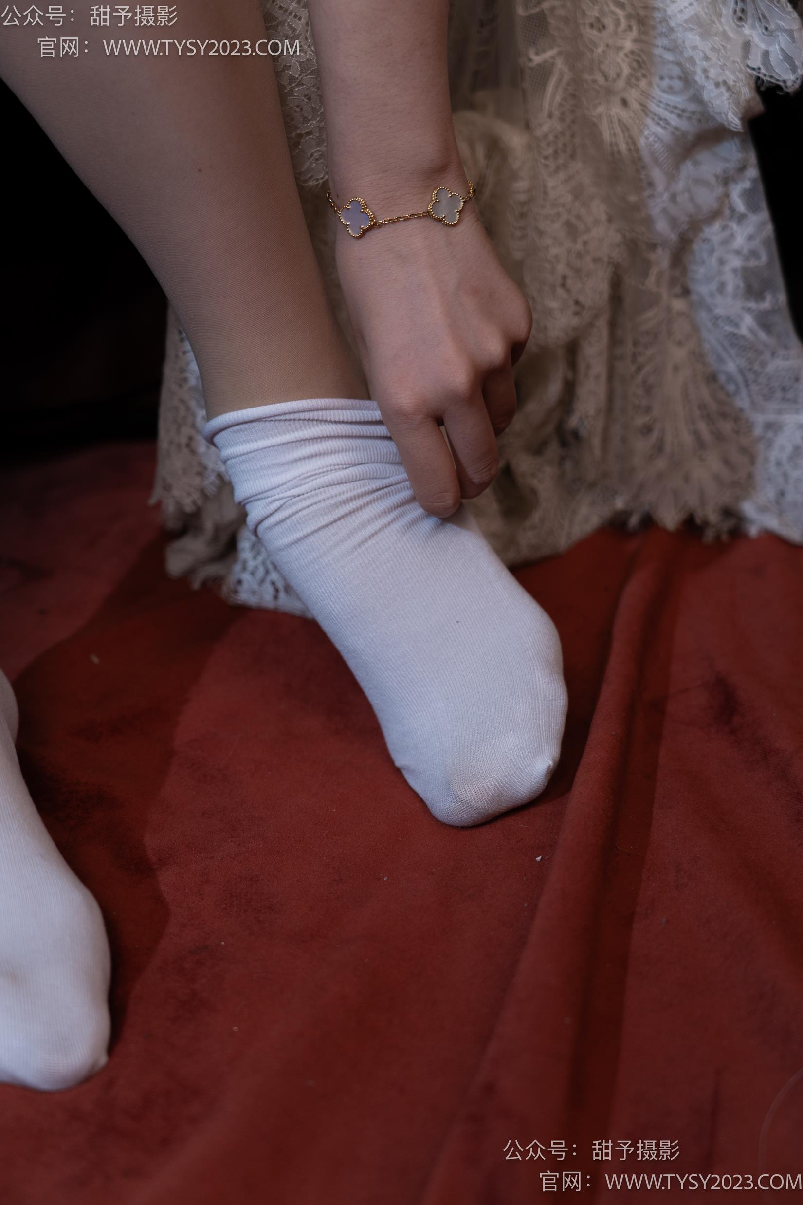 图片[92]-甜予摄影 NO.027 鱼鱼-高跟鞋、白棉袜、肉丝[103P] – 速更版-美库