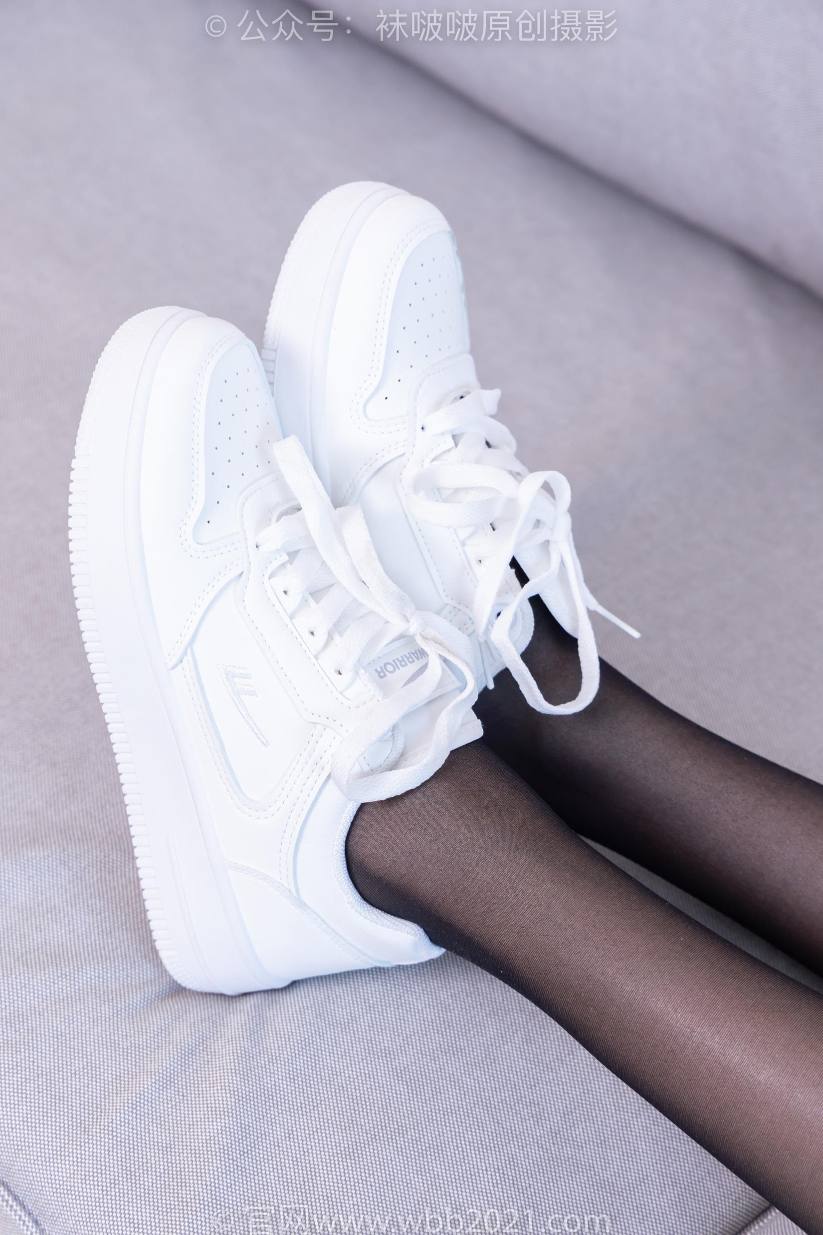 图片[12]-[BoBoSocks袜啵啵]NO.407 稚予-板鞋、黑丝[140P] – 速更版-美库