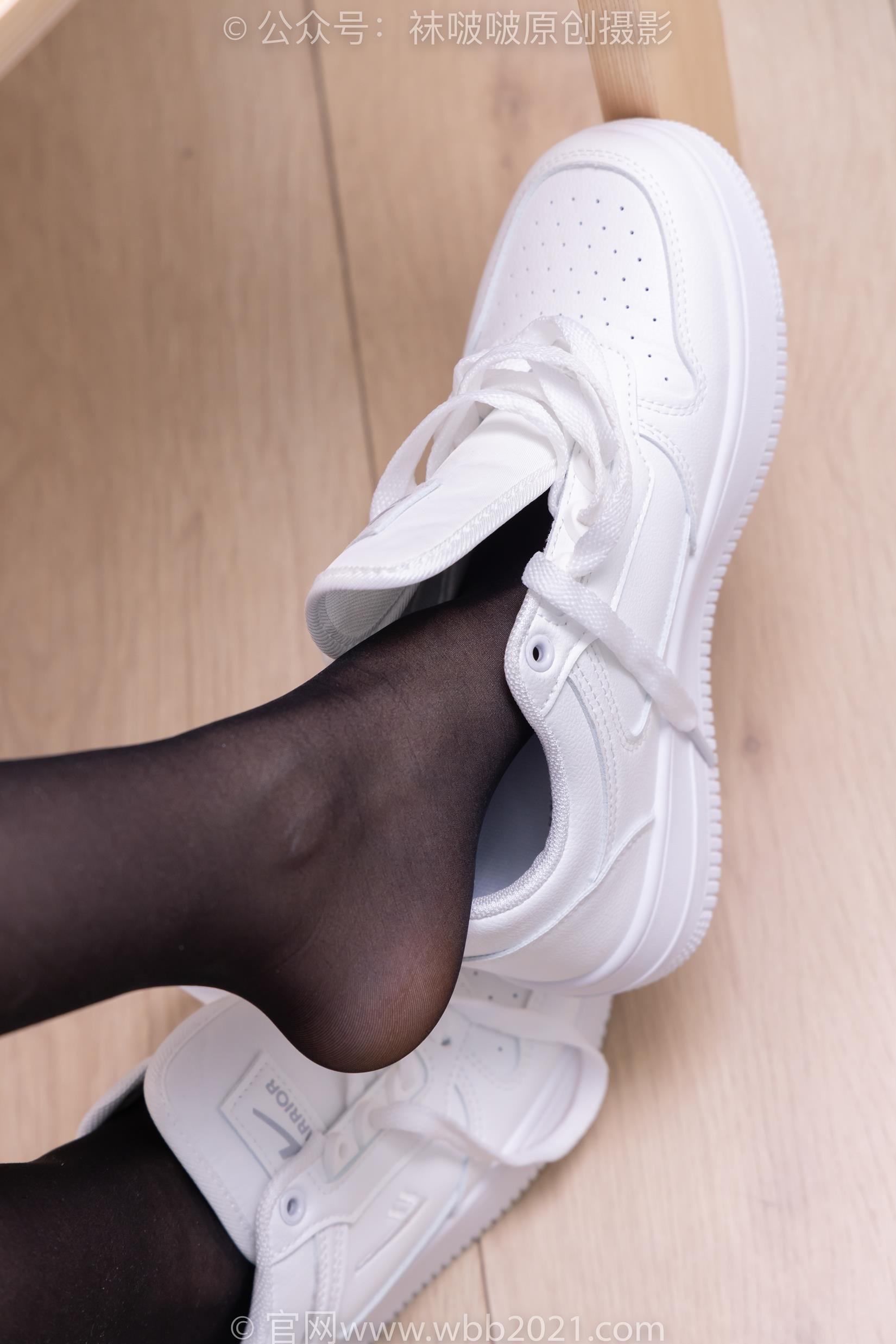 图片[41]-[BoBoSocks袜啵啵]NO.407 稚予-板鞋、黑丝[140P] – 速更版-美库