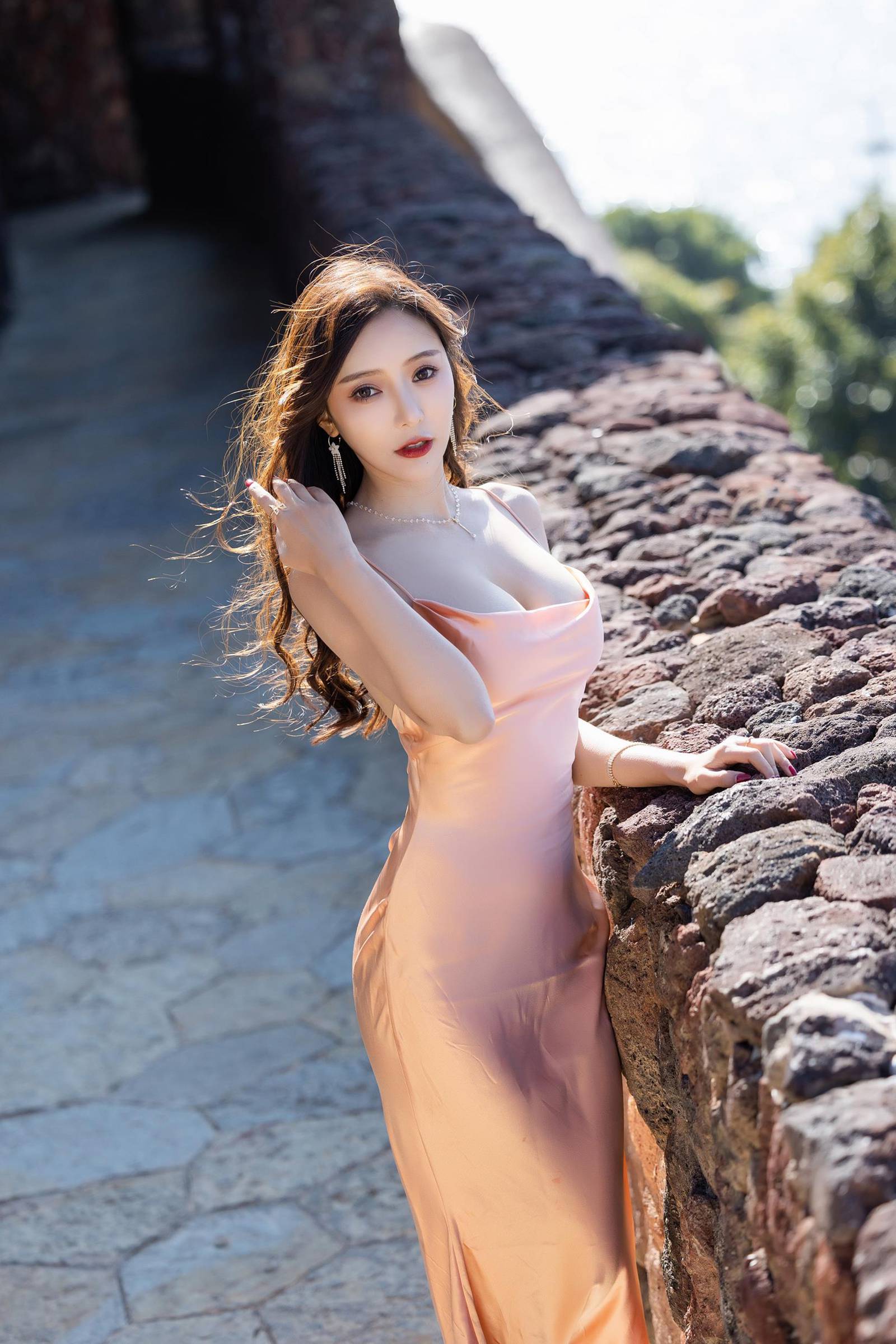 图片[12]-王馨瑶Yanni – 透视大红花[76P] – 速更版-美库