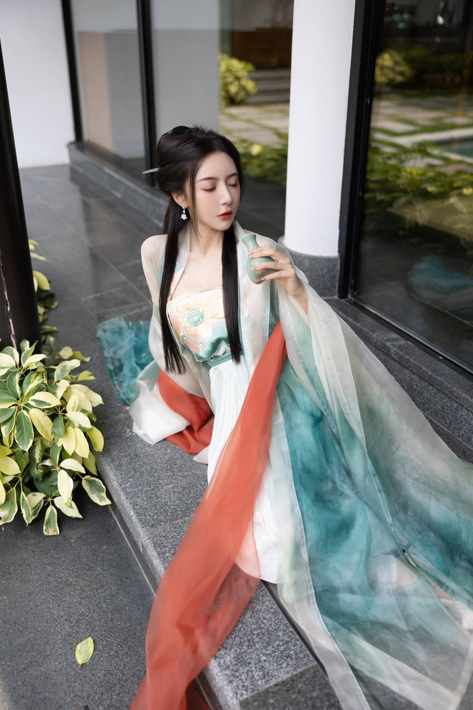 图片[23]-王馨瑶Yanni – 绿色古装-瀑布[48P] – 速更版-美库