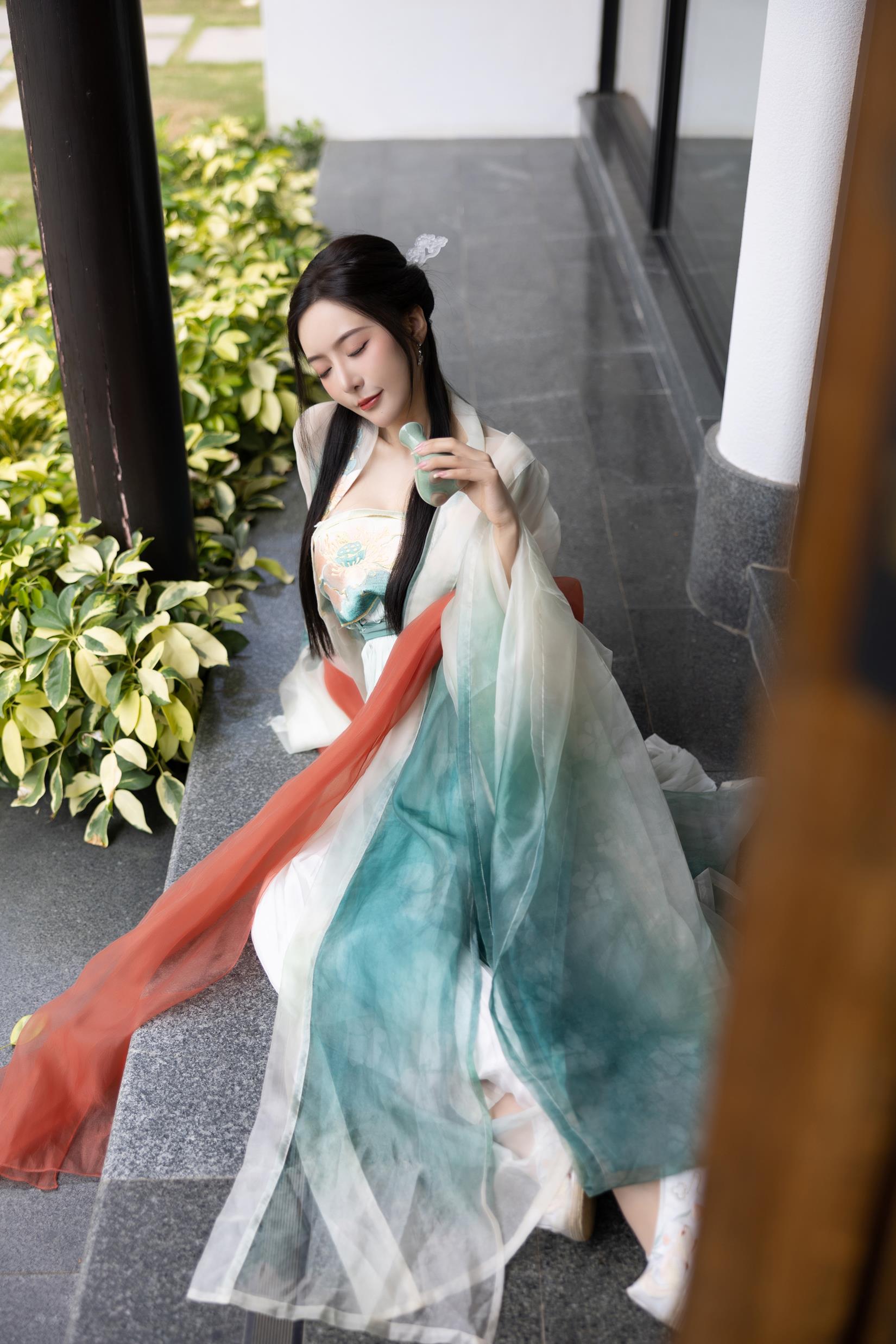 图片[24]-王馨瑶Yanni – 绿色古装-瀑布[48P] – 速更版-美库