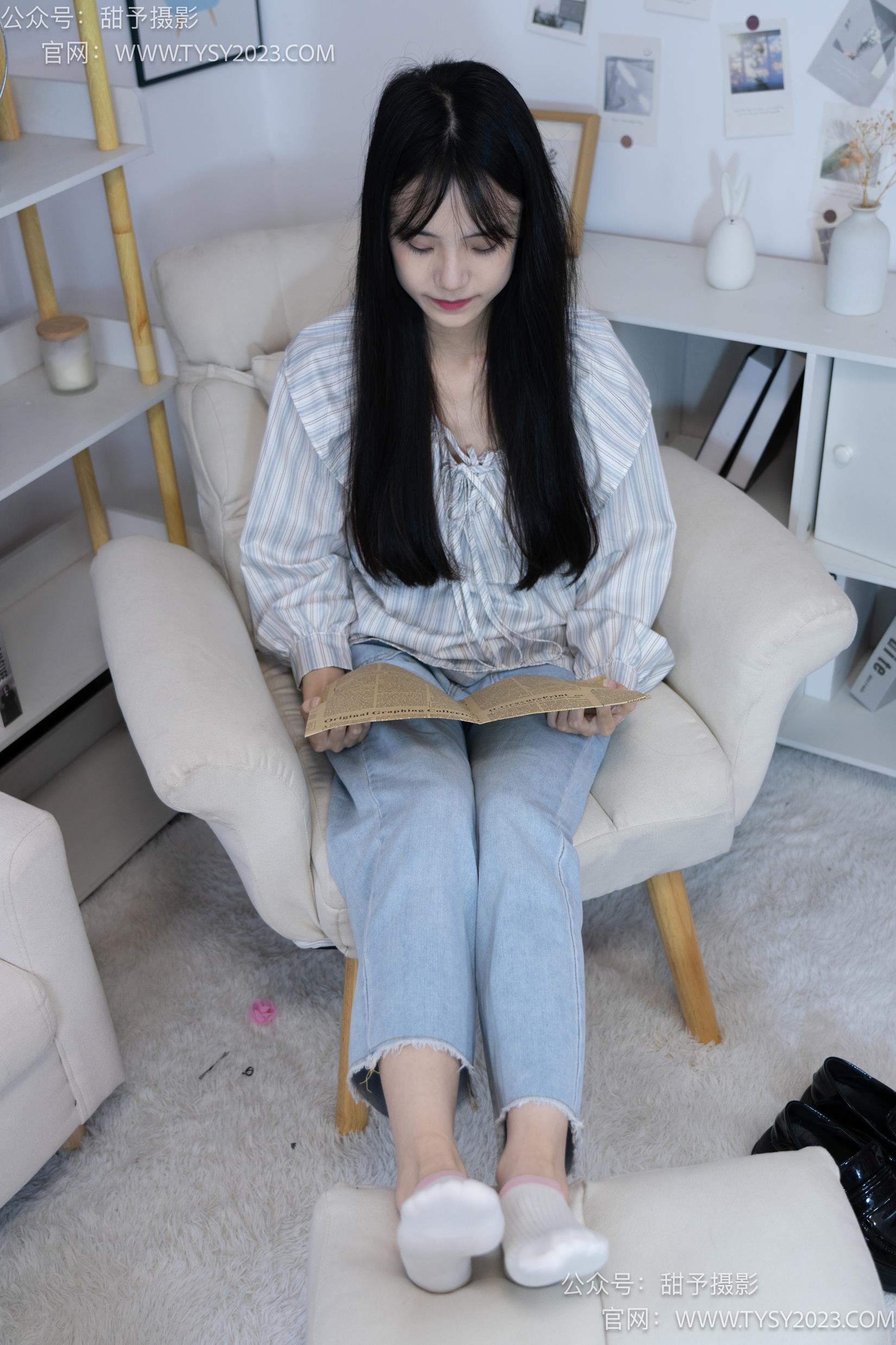 图片[30]-甜予摄影 NO.028 胡桃-皮鞋、白棉袜、裸足[124P] – 速更版-美库