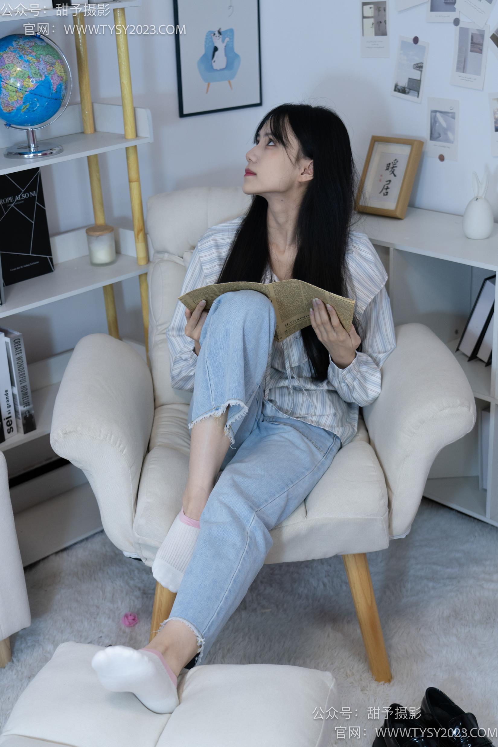 图片[39]-甜予摄影 NO.028 胡桃-皮鞋、白棉袜、裸足[124P] – 速更版-美库