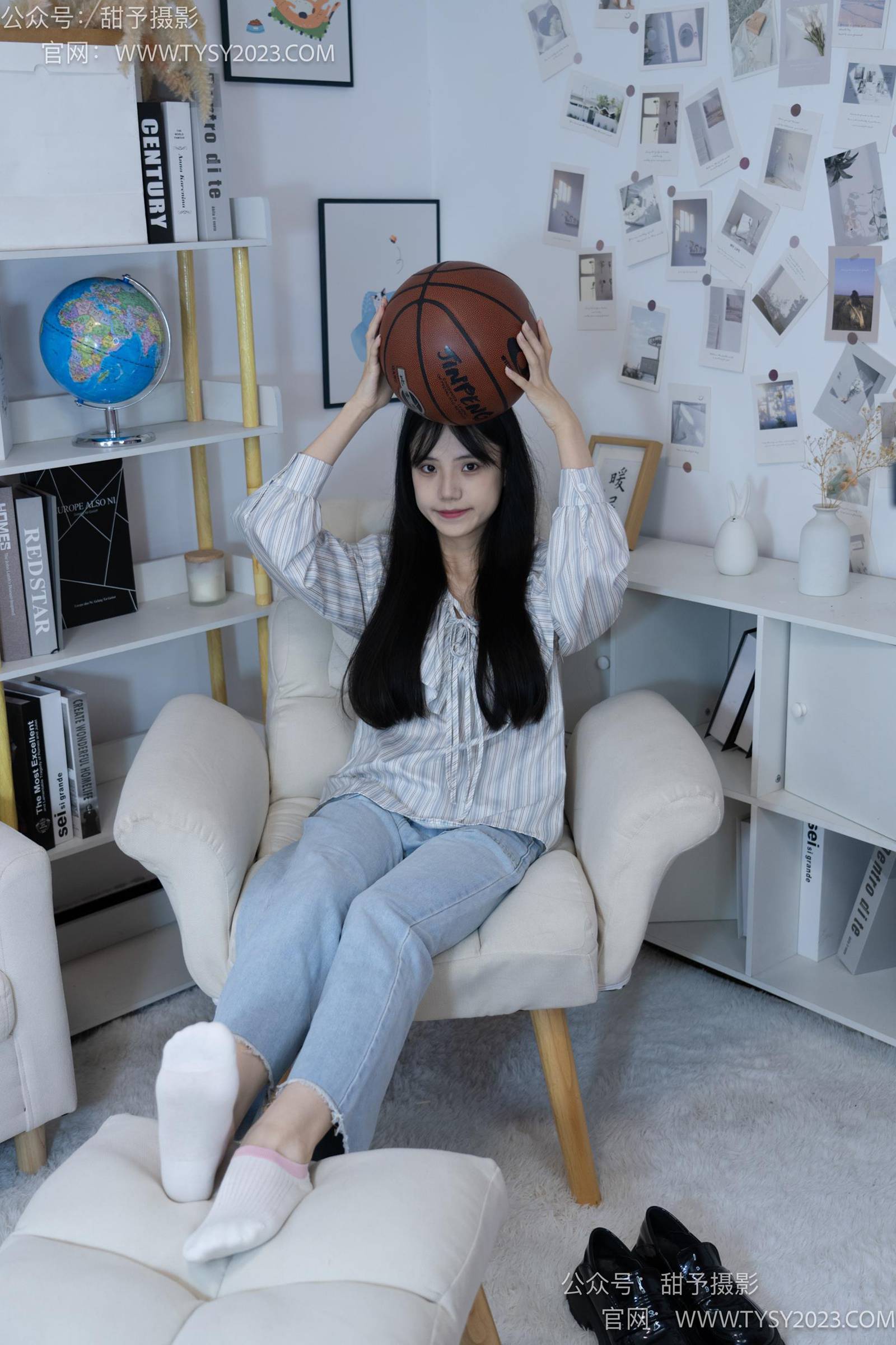 图片[51]-甜予摄影 NO.028 胡桃-皮鞋、白棉袜、裸足[124P] – 速更版-美库