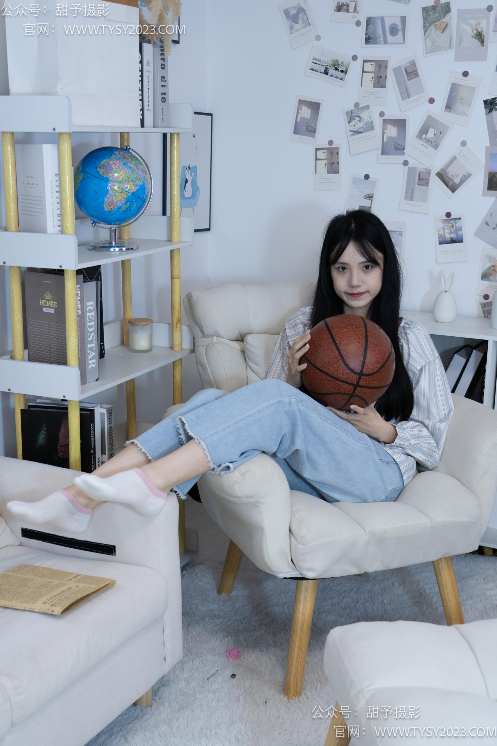 图片[63]-甜予摄影 NO.028 胡桃-皮鞋、白棉袜、裸足[124P] – 速更版-美库