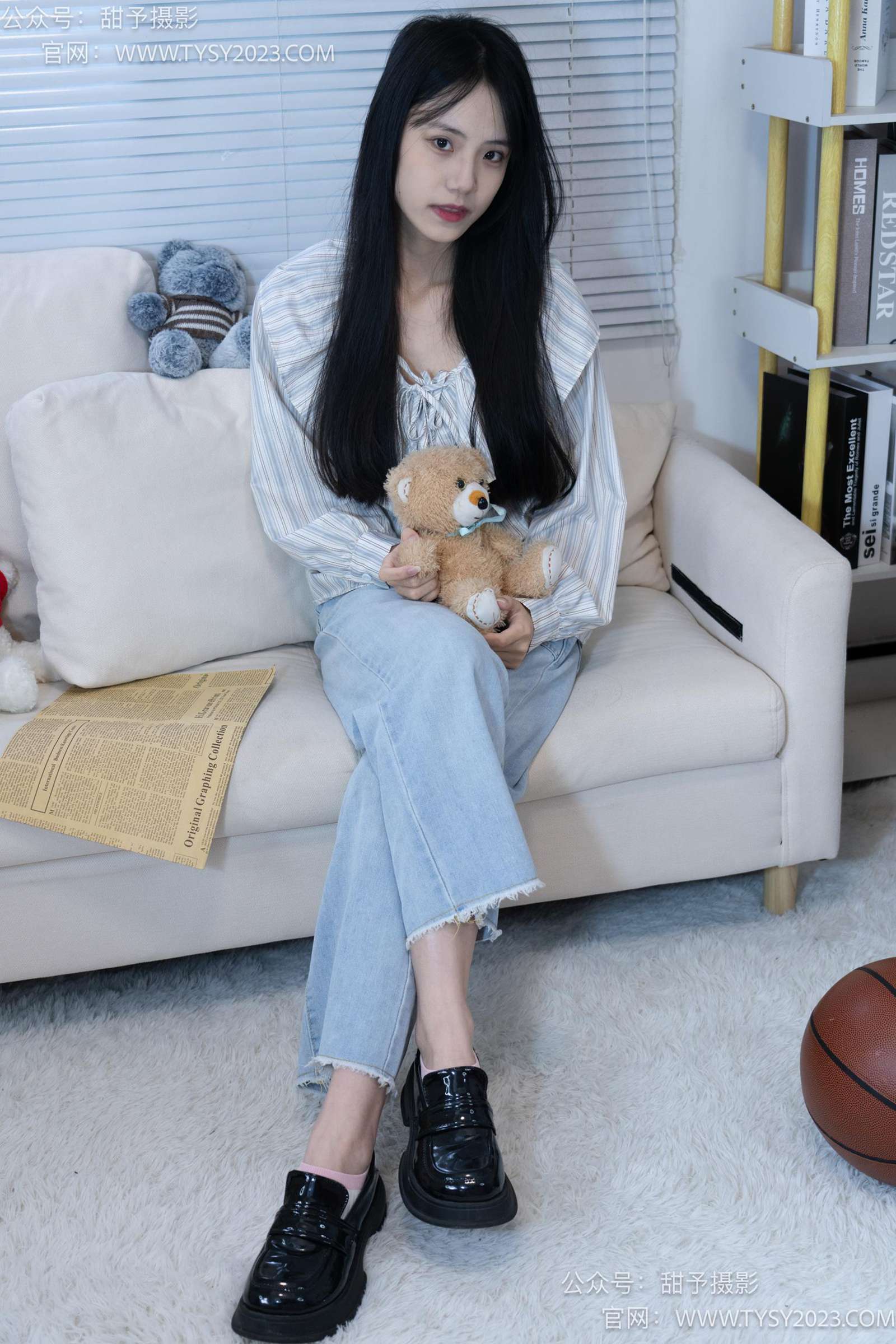 图片[109]-甜予摄影 NO.028 胡桃-皮鞋、白棉袜、裸足[124P] – 速更版-美库