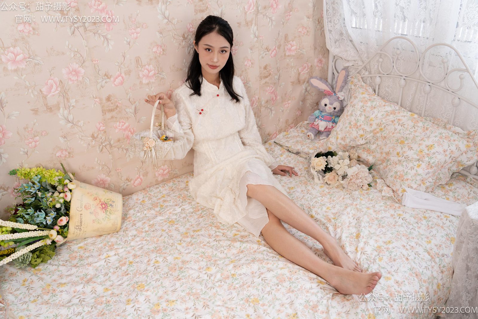 图片[95]-甜予摄影 NO.029 肉肉-高跟鞋、白棉袜、裸足[127P] – 速更版-美库