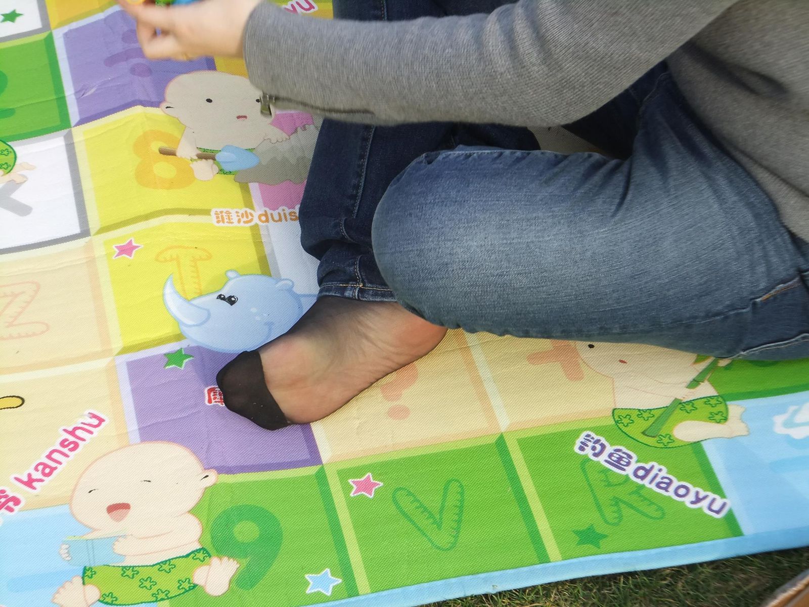 图片[54]-自由摄影 No.264 气质少父草地抓拍 [84P] – 速更版-美库