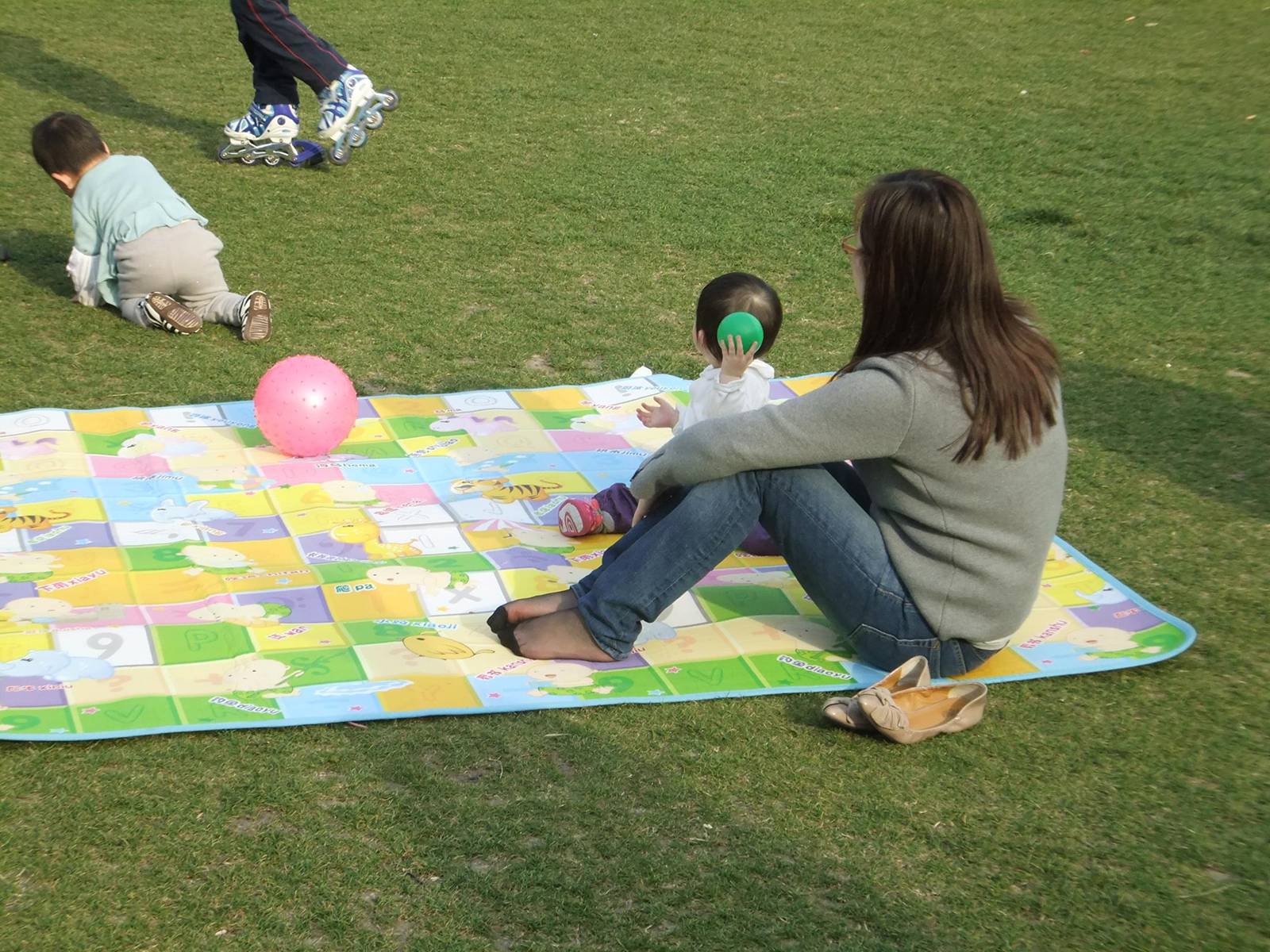 图片[85]-自由摄影 No.264 气质少父草地抓拍 [84P] – 速更版-美库