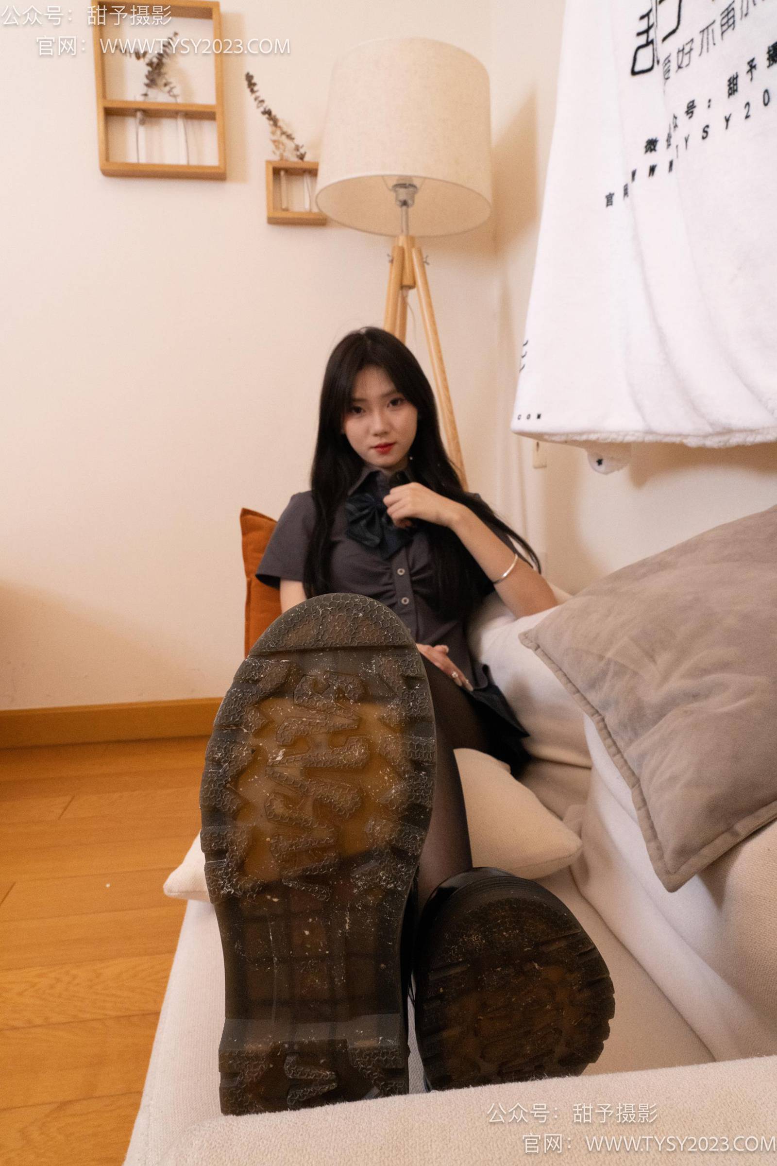 图片[40]-甜予摄影 NO.030 璇璇-皮鞋、黑丝、裸足[122P] – 速更版-美库