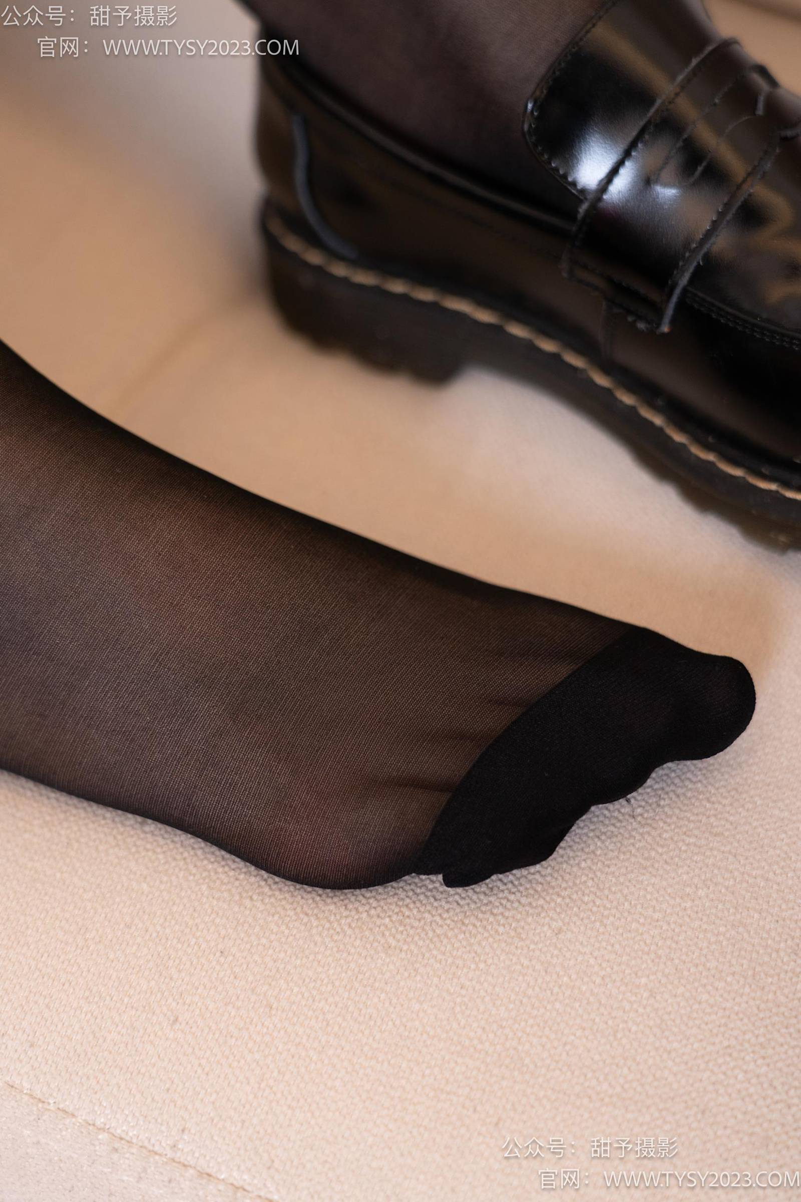 图片[46]-甜予摄影 NO.030 璇璇-皮鞋、黑丝、裸足[122P] – 速更版-美库