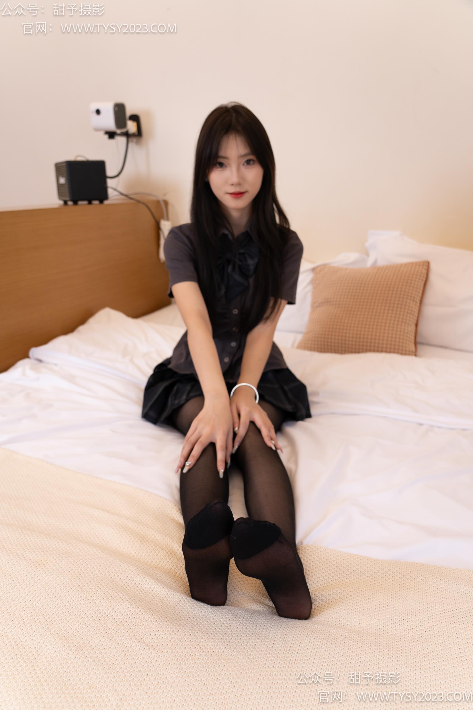 图片[73]-甜予摄影 NO.030 璇璇-皮鞋、黑丝、裸足[122P] – 速更版-美库