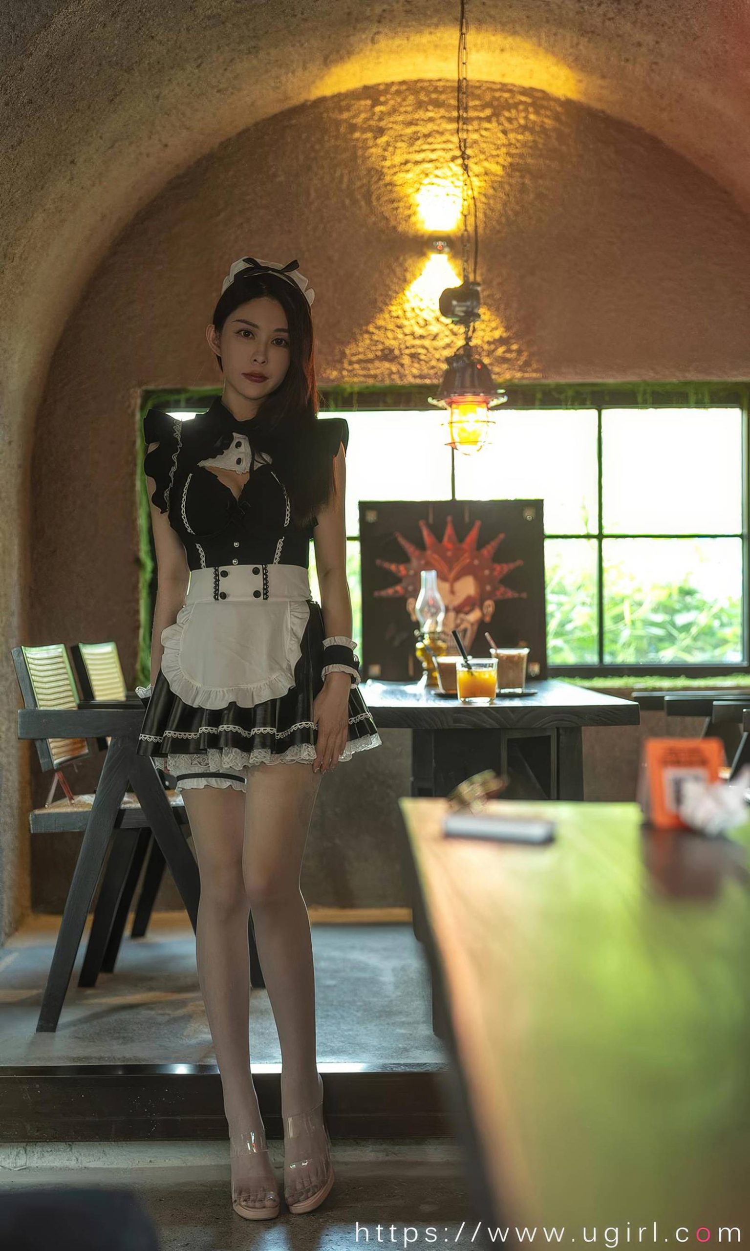 图片[25]-[爱尤物]2024 NO.2879 眼里的星星 atasha[35P] – 速更版-美库