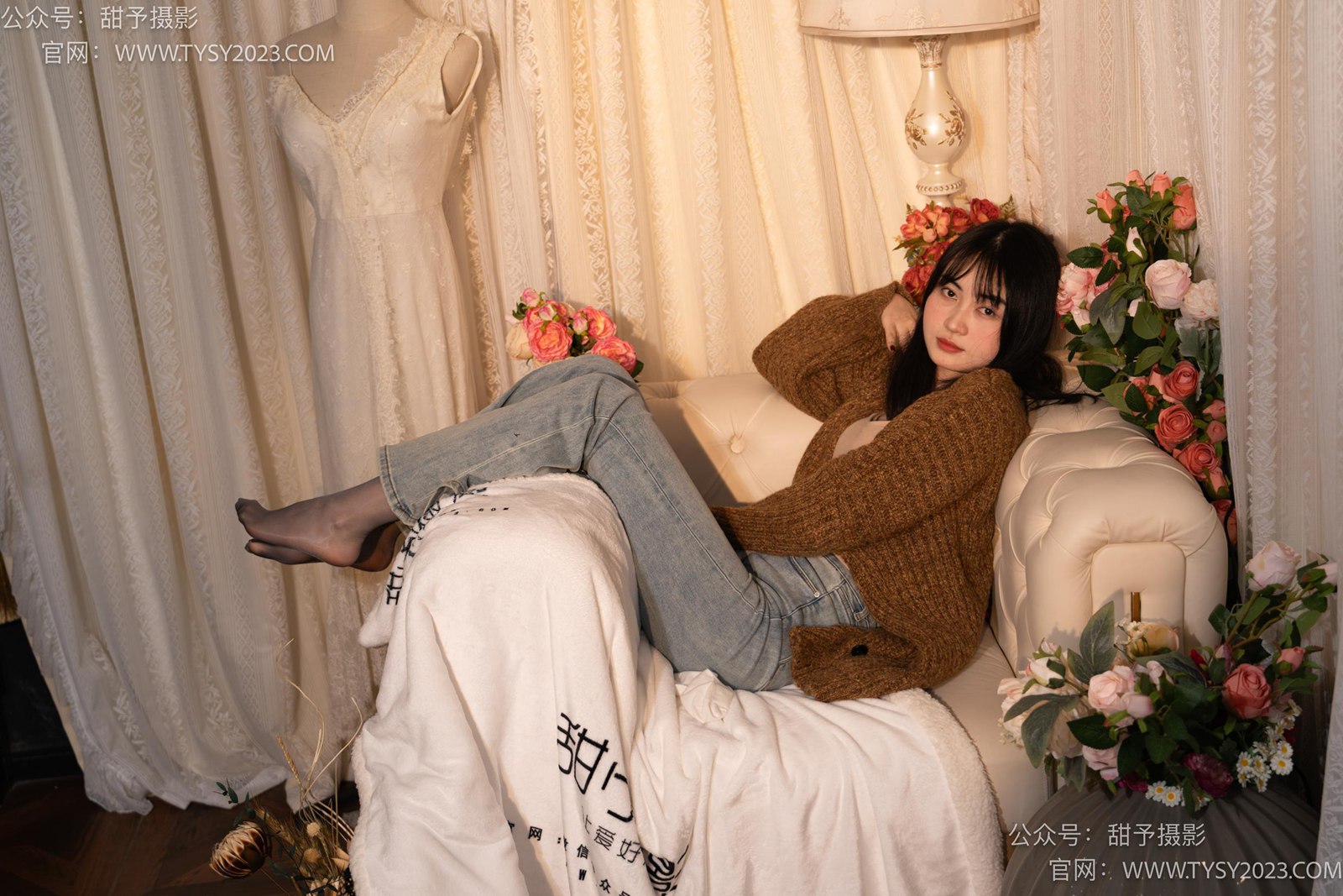 图片[16]-甜予摄影 NO.031 小野-皮鞋、白棉袜、油量灰丝[129P] – 速更版-美库