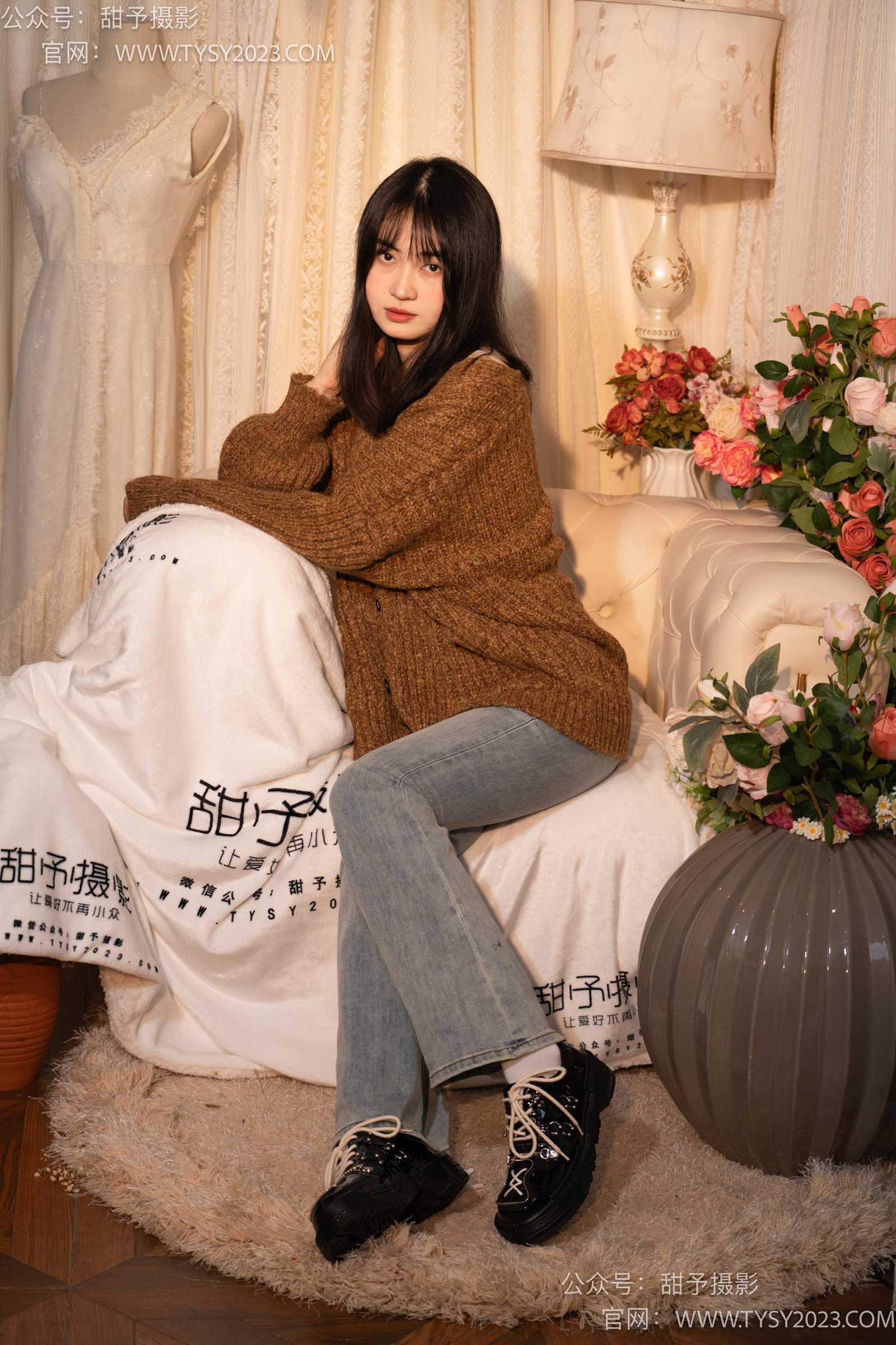 图片[46]-甜予摄影 NO.031 小野-皮鞋、白棉袜、油量灰丝[129P] – 速更版-美库