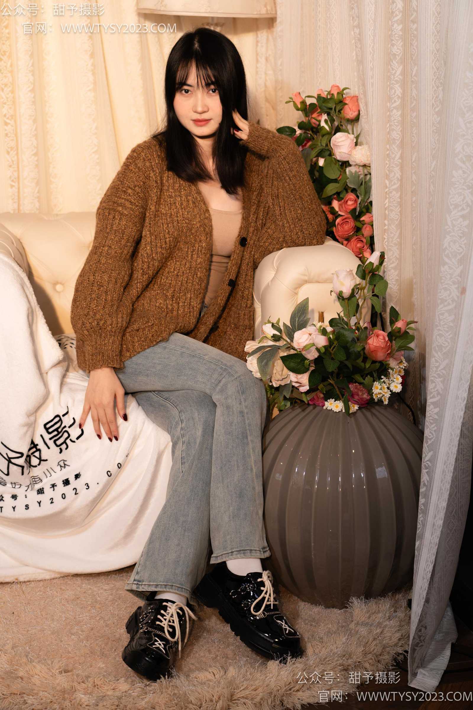 图片[48]-甜予摄影 NO.031 小野-皮鞋、白棉袜、油量灰丝[129P] – 速更版-美库