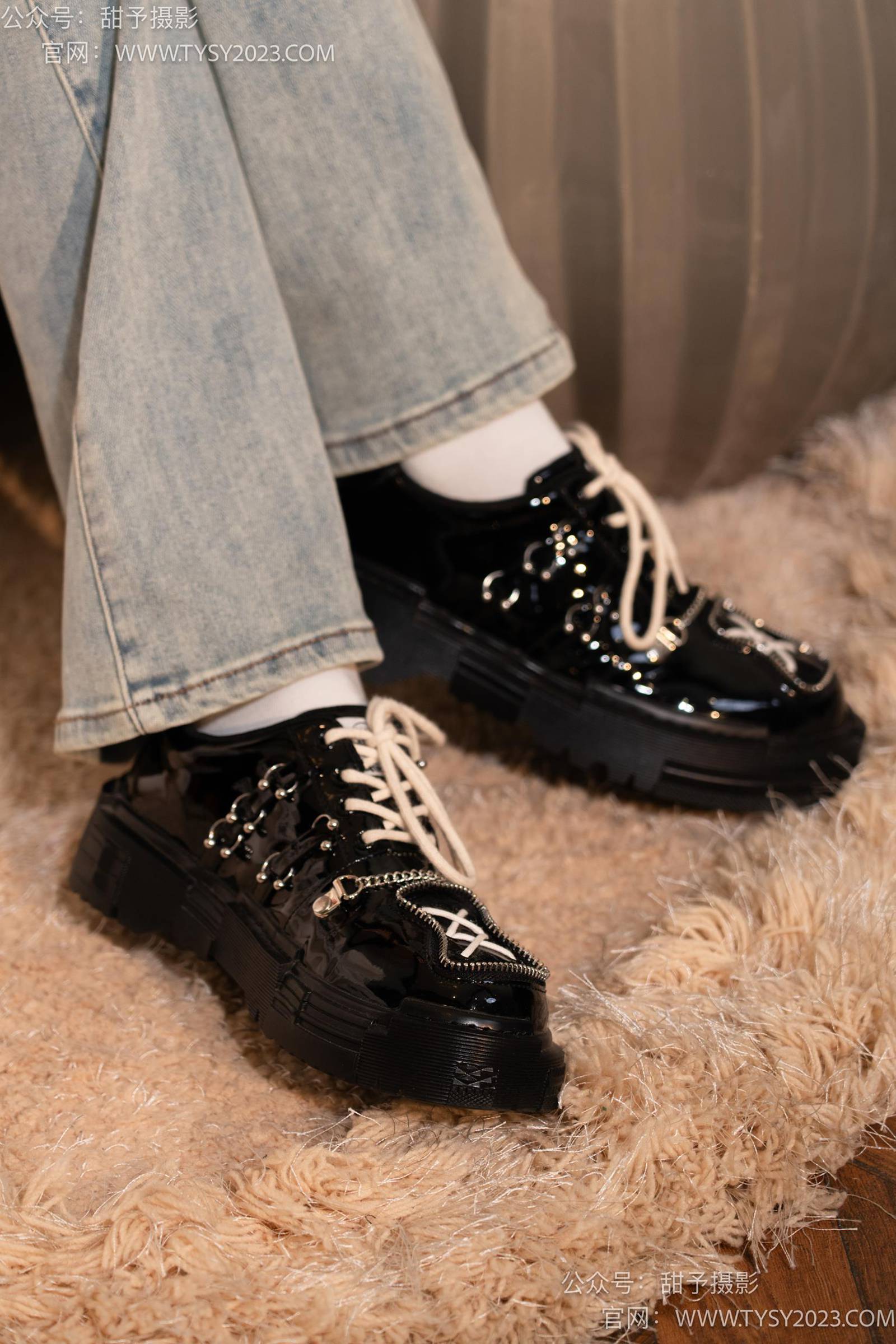 图片[54]-甜予摄影 NO.031 小野-皮鞋、白棉袜、油量灰丝[129P] – 速更版-美库