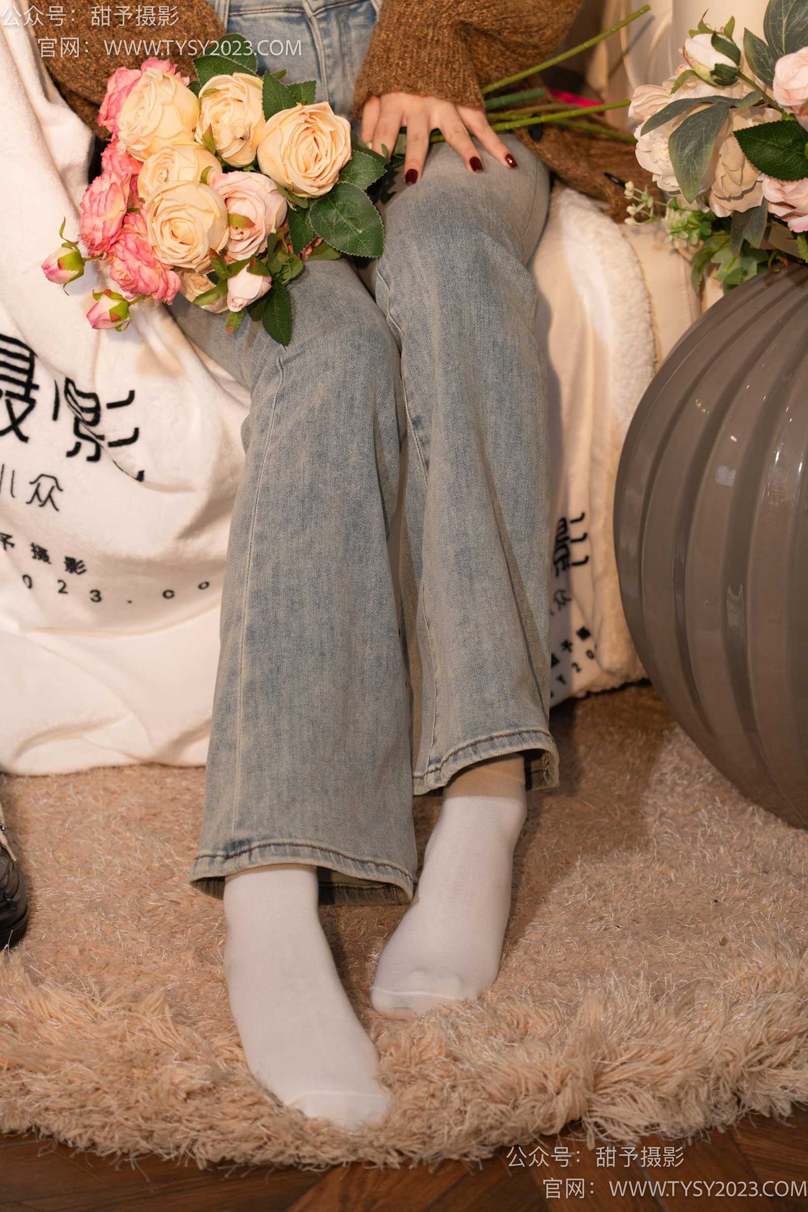 图片[77]-甜予摄影 NO.031 小野-皮鞋、白棉袜、油量灰丝[129P] – 速更版-美库