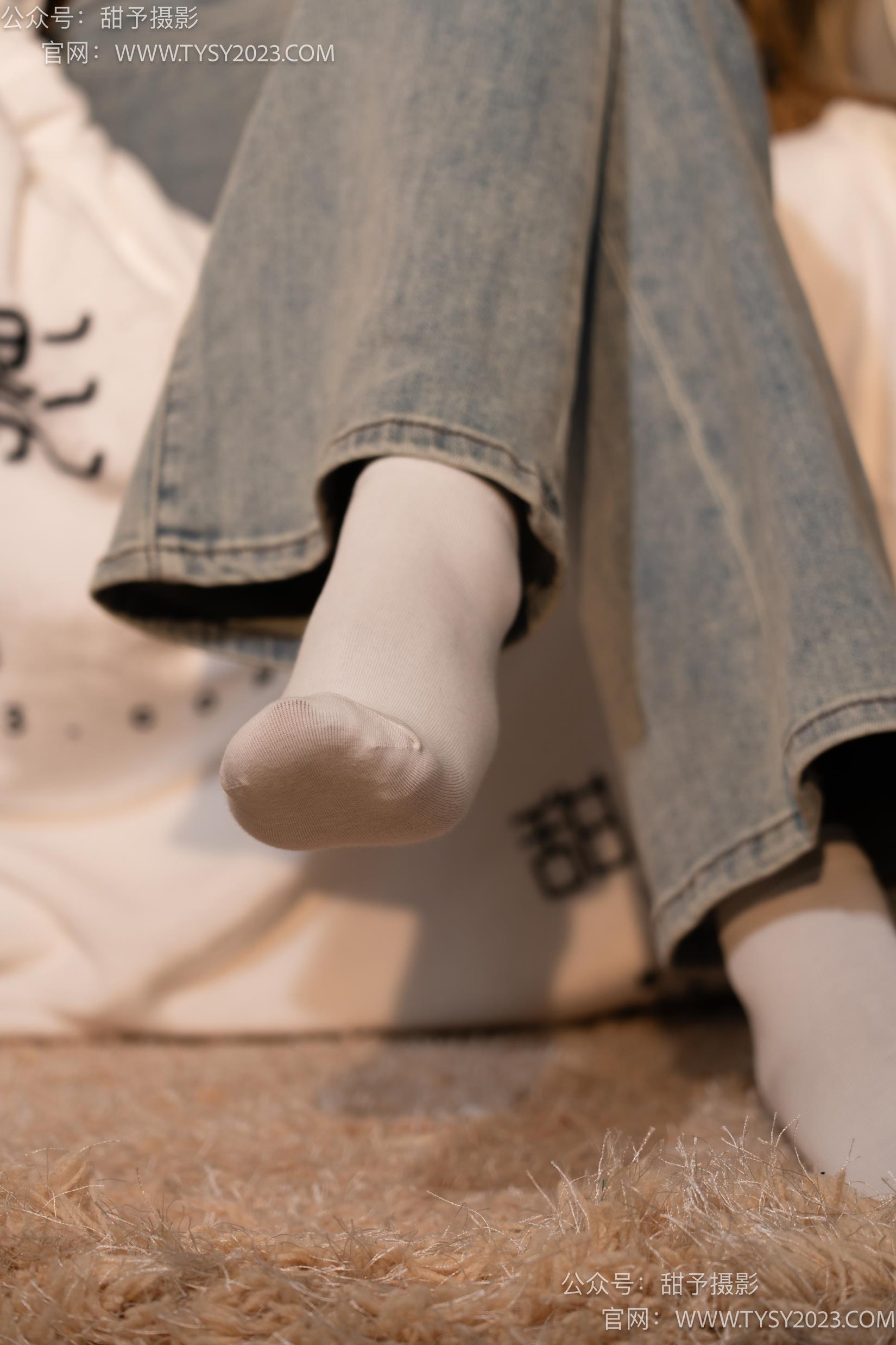 图片[81]-甜予摄影 NO.031 小野-皮鞋、白棉袜、油量灰丝[129P] – 速更版-美库