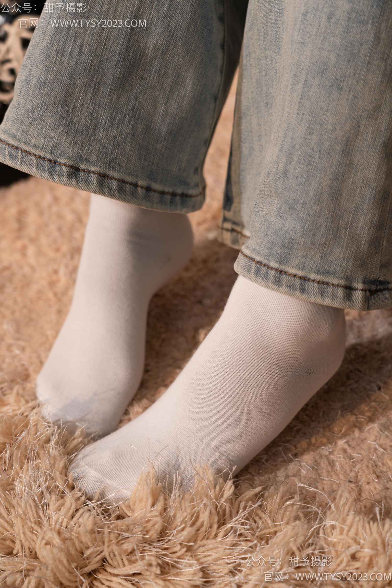 图片[85]-甜予摄影 NO.031 小野-皮鞋、白棉袜、油量灰丝[129P] – 速更版-美库
