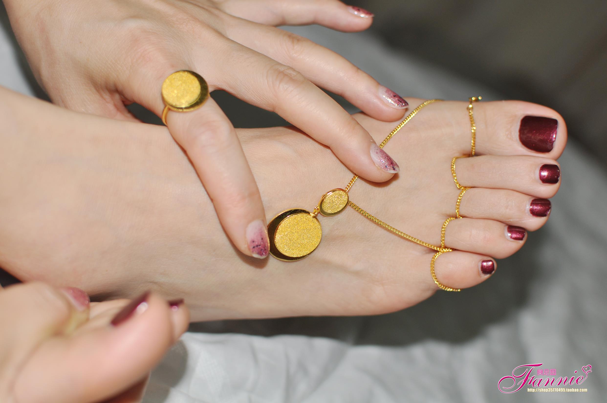 图片[21]-Fannie芬妮每足园 No.566 一缕金丝 玉趾牵[56P] – 速更版-美库