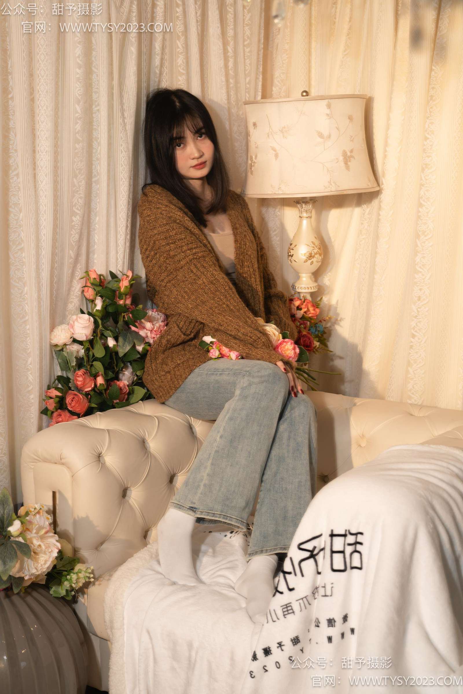 图片[89]-甜予摄影 NO.031 小野-皮鞋、白棉袜、油量灰丝[129P] – 速更版-美库