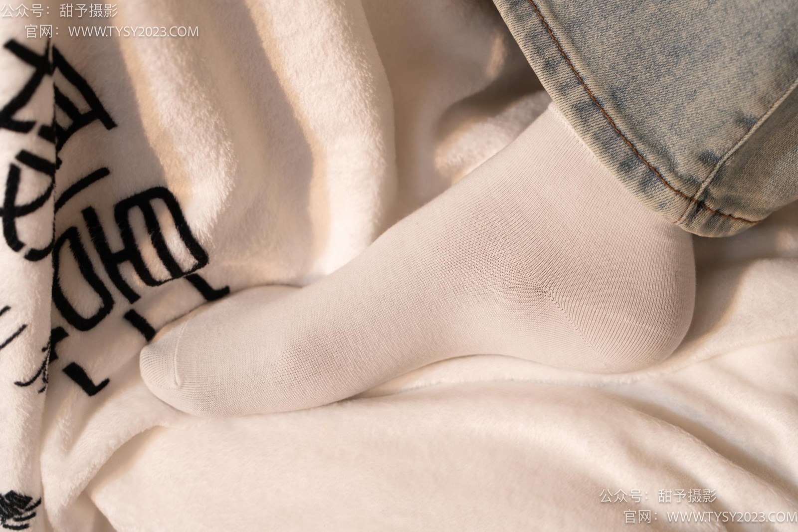 图片[92]-甜予摄影 NO.031 小野-皮鞋、白棉袜、油量灰丝[129P] – 速更版-美库