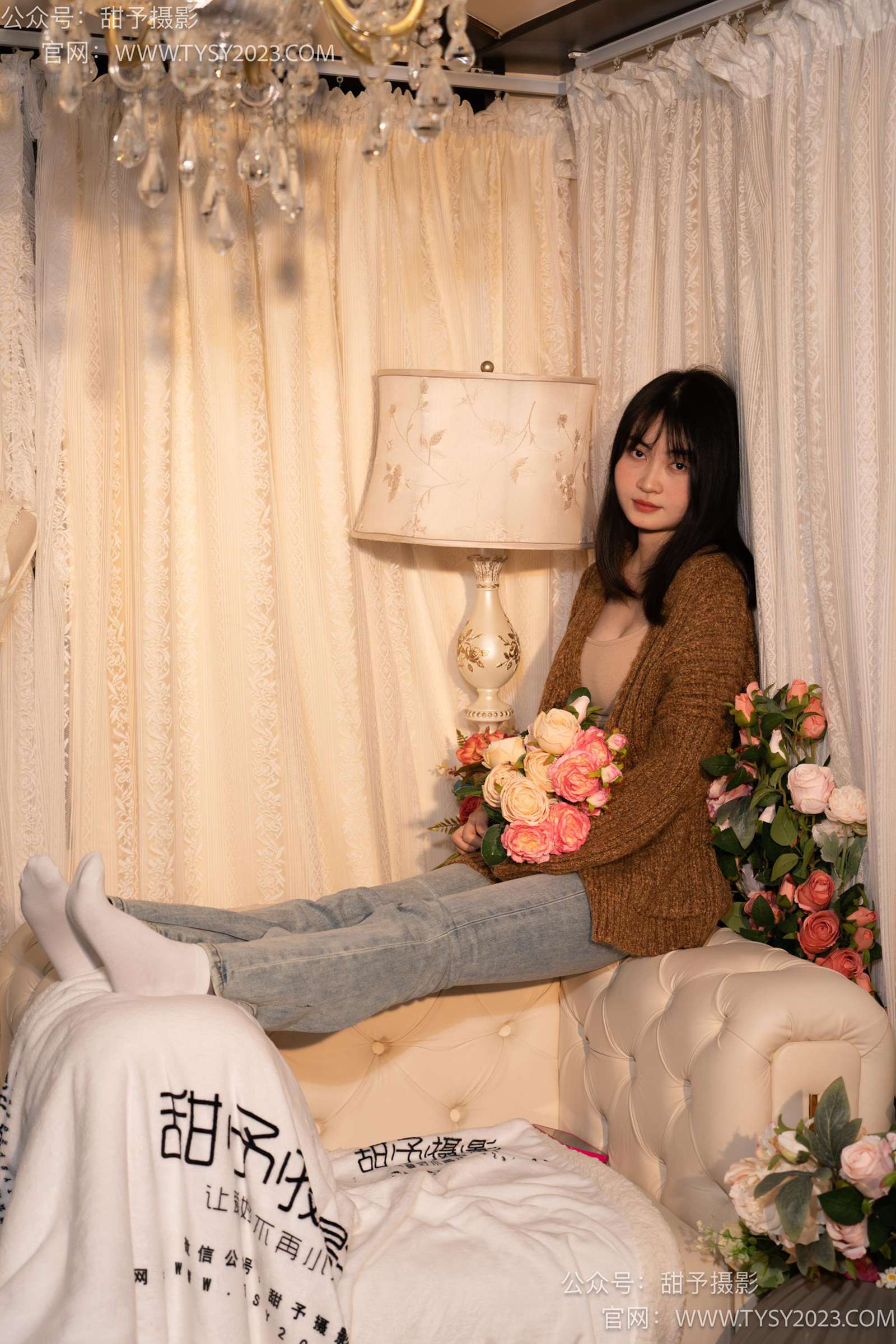 图片[98]-甜予摄影 NO.031 小野-皮鞋、白棉袜、油量灰丝[129P] – 速更版-美库