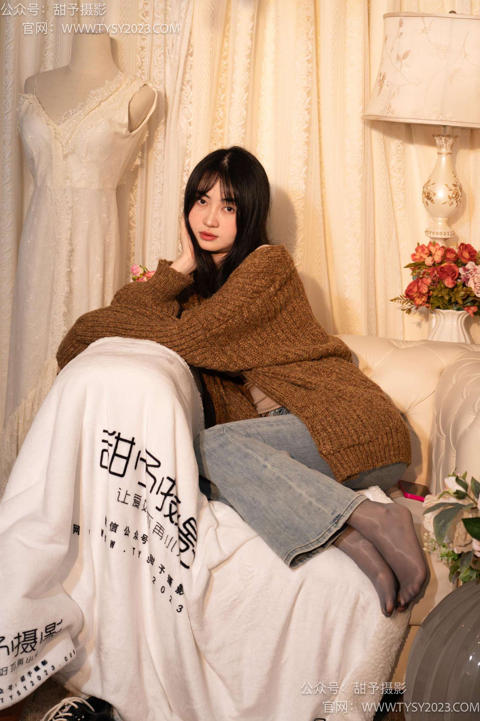 图片[119]-甜予摄影 NO.031 小野-皮鞋、白棉袜、油量灰丝[129P] – 速更版-美库