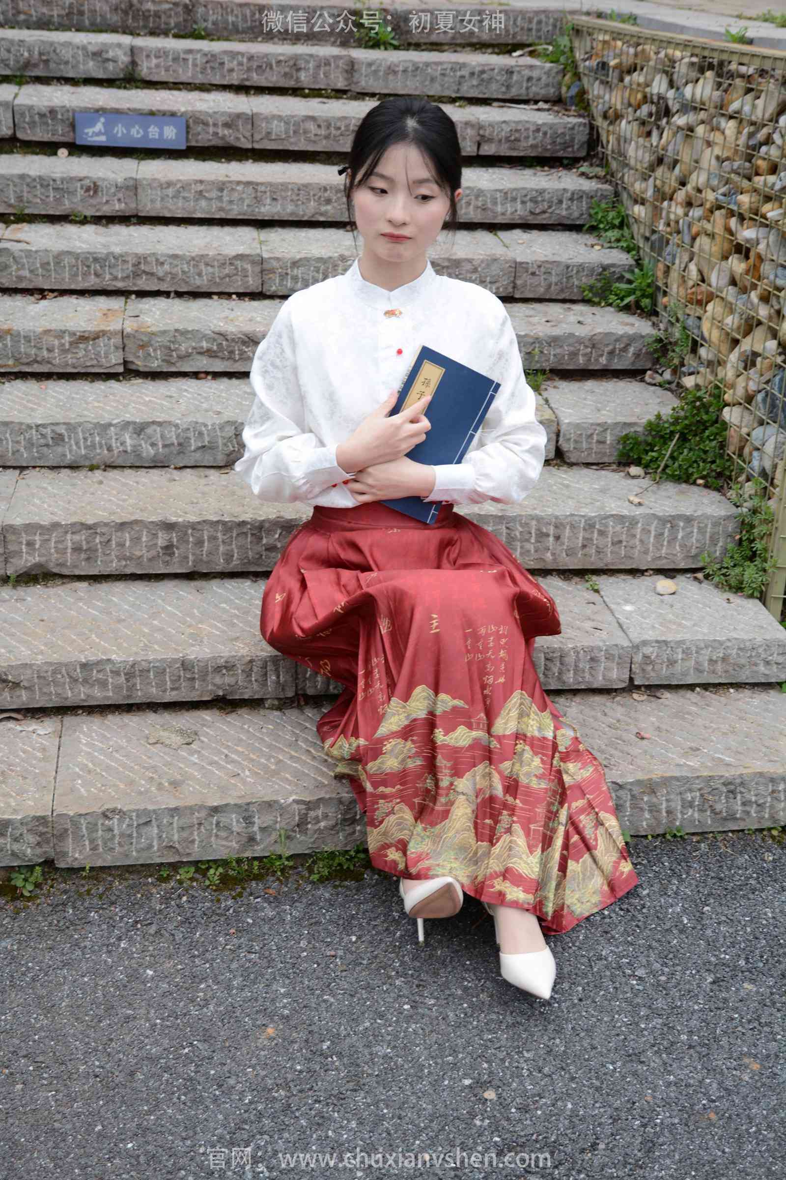 图片[92]-初夏女神 NO.170 安妮 御剑飞行[140P] – 速更版-美库