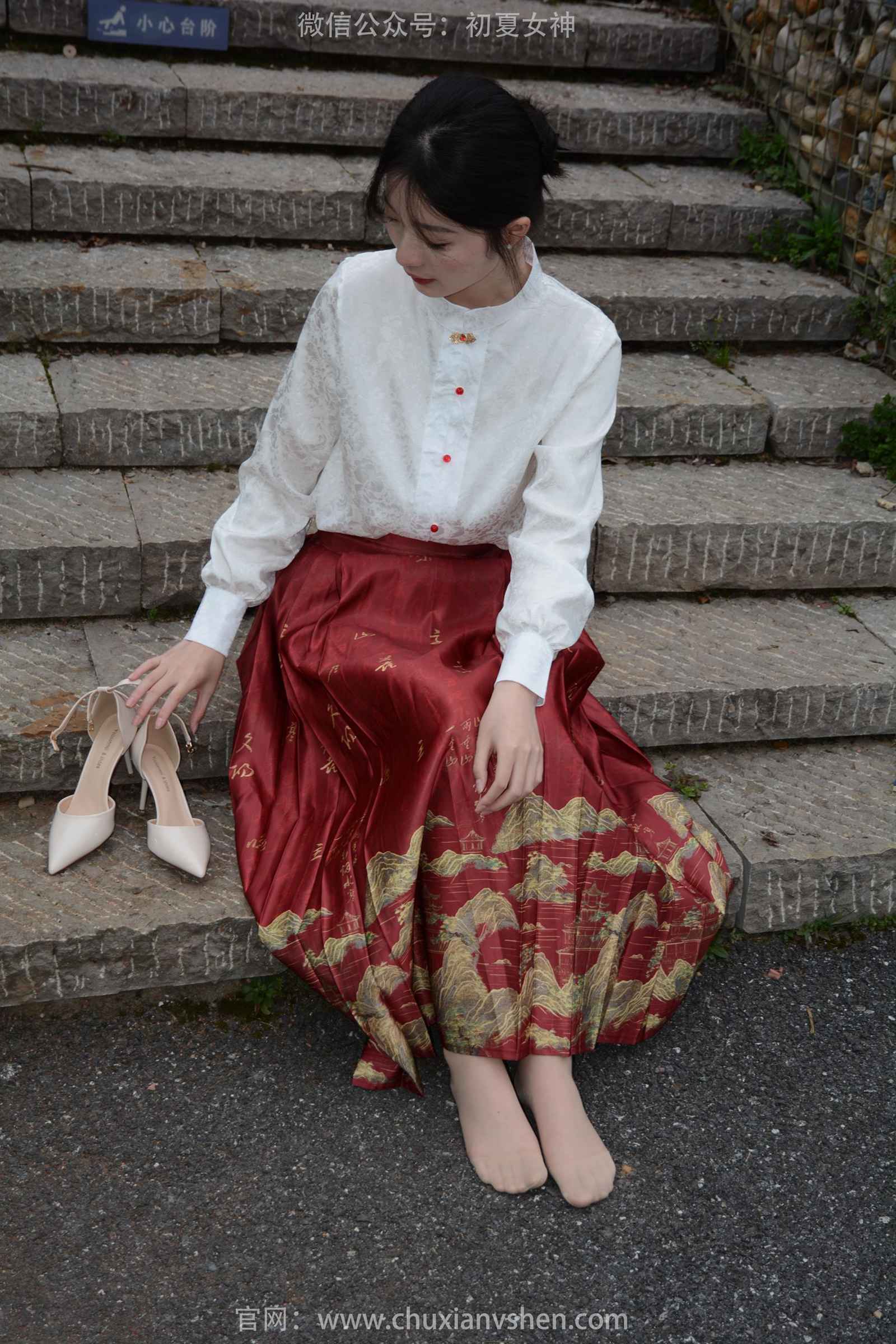 图片[125]-初夏女神 NO.170 安妮 御剑飞行[140P] – 速更版-美库