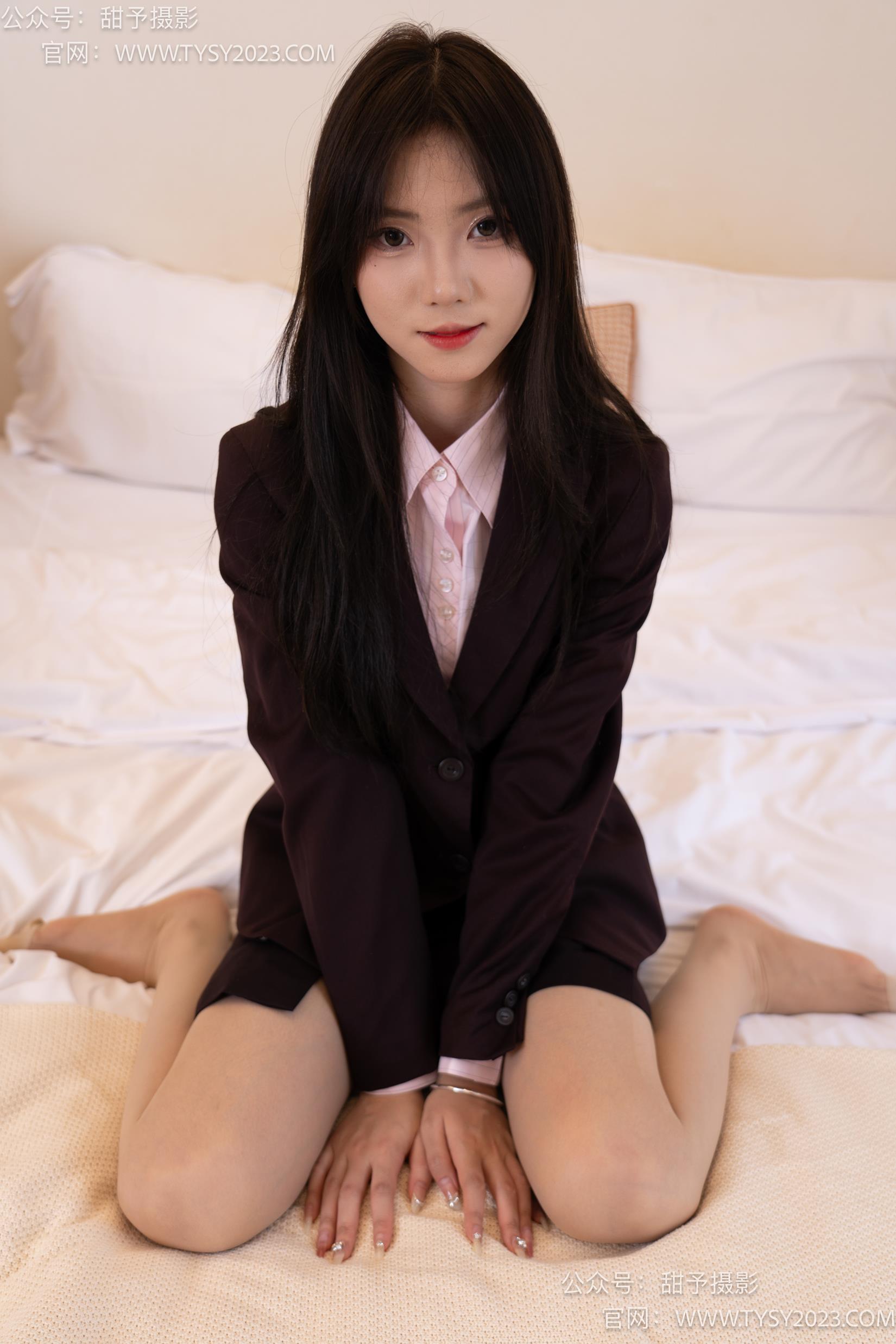 图片[10]-甜予摄影 NO.033 璇璇-银行制服、皮鞋、肉丝[124P] – 速更版-美库