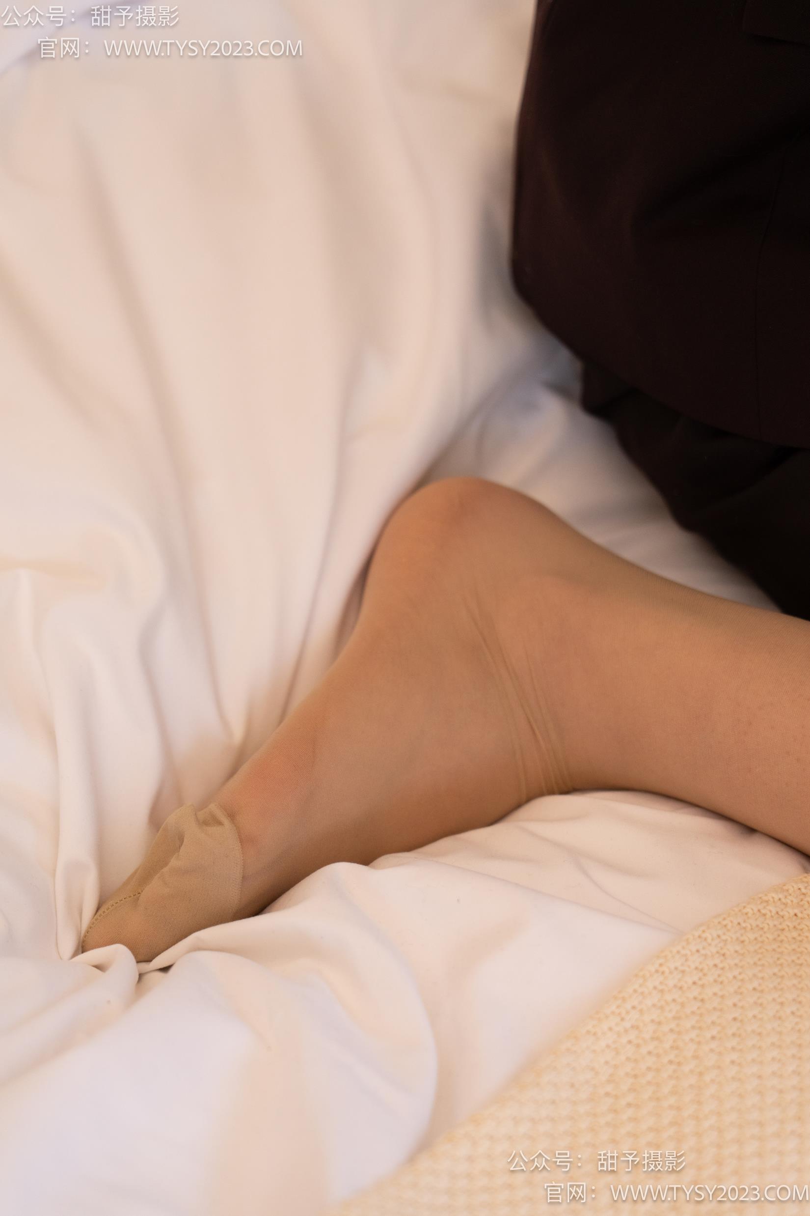 图片[12]-甜予摄影 NO.033 璇璇-银行制服、皮鞋、肉丝[124P] – 速更版-美库