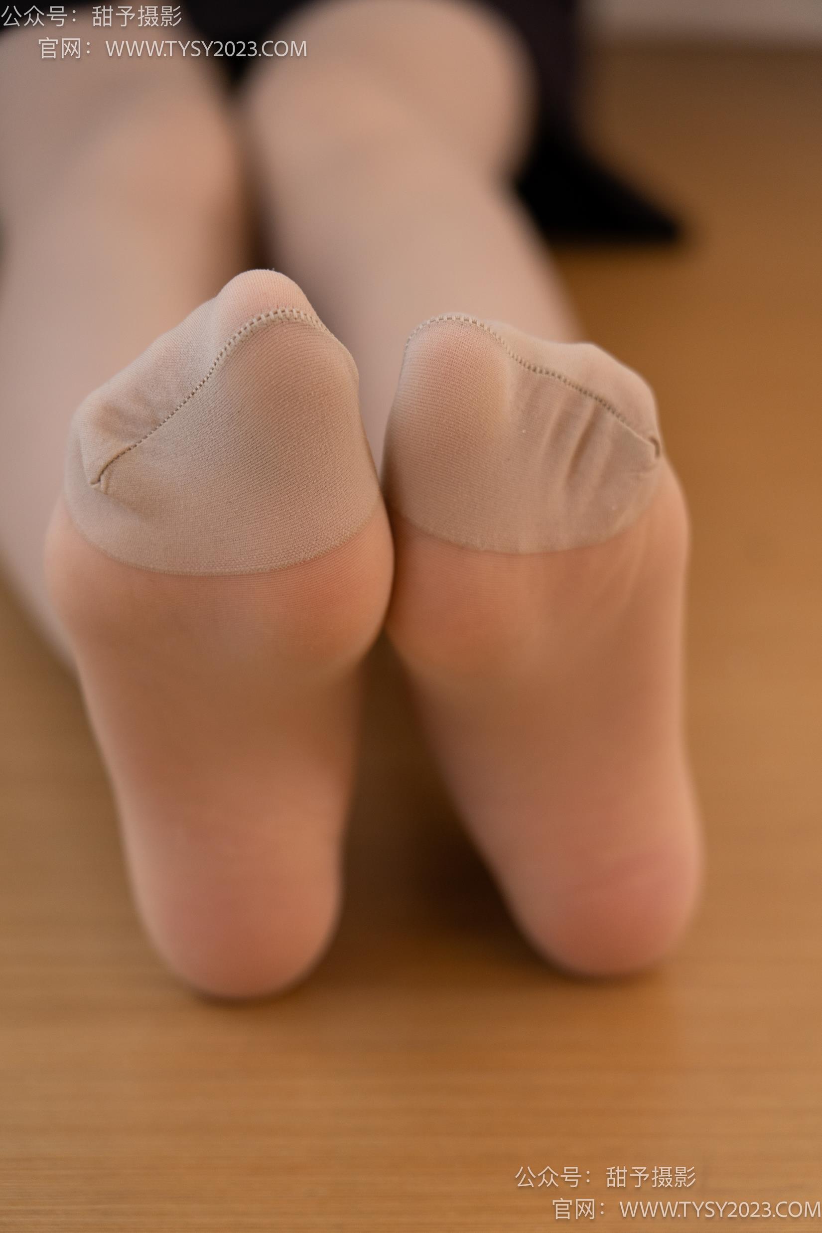 图片[46]-甜予摄影 NO.033 璇璇-银行制服、皮鞋、肉丝[124P] – 速更版-美库
