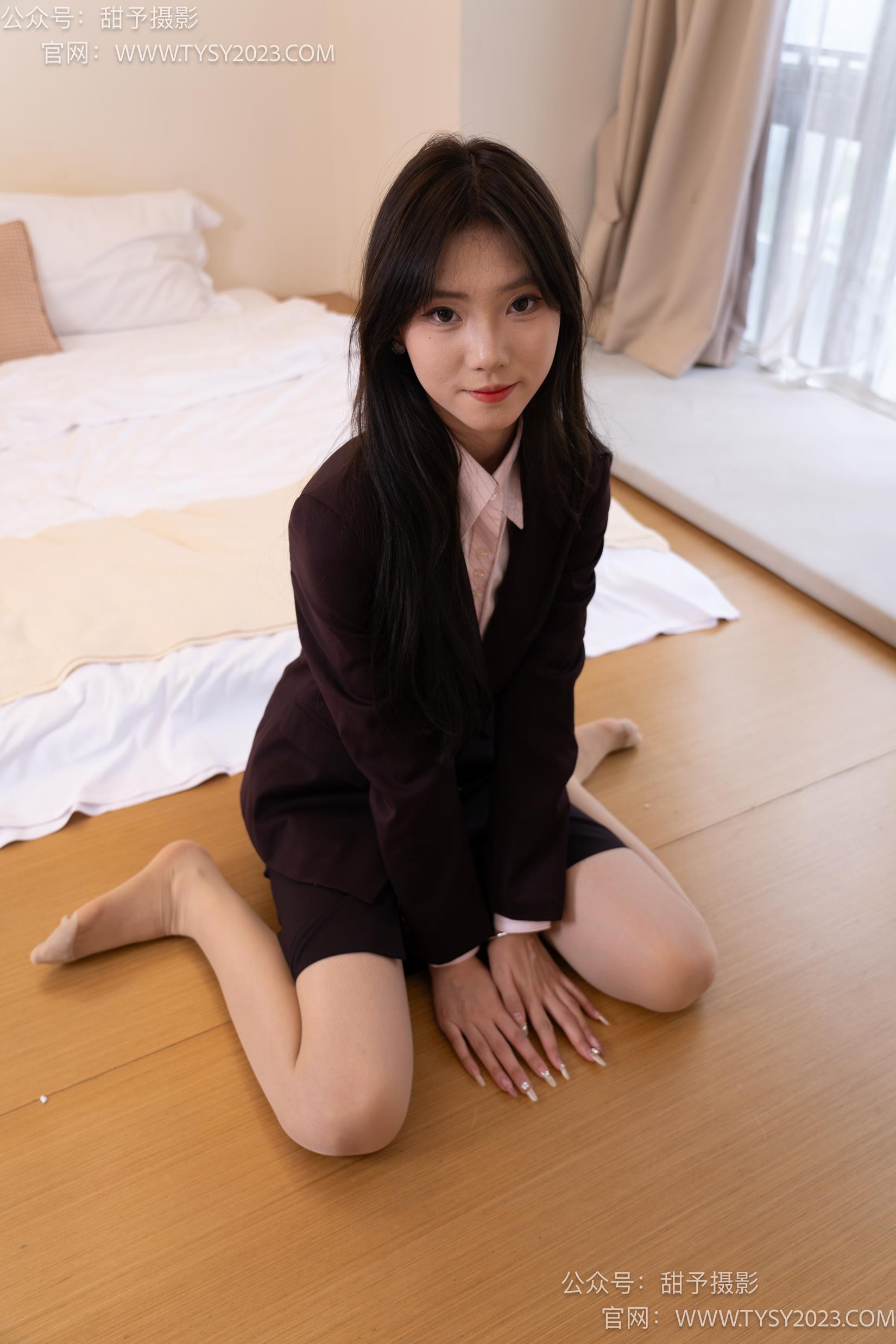 图片[66]-甜予摄影 NO.033 璇璇-银行制服、皮鞋、肉丝[124P] – 速更版-美库