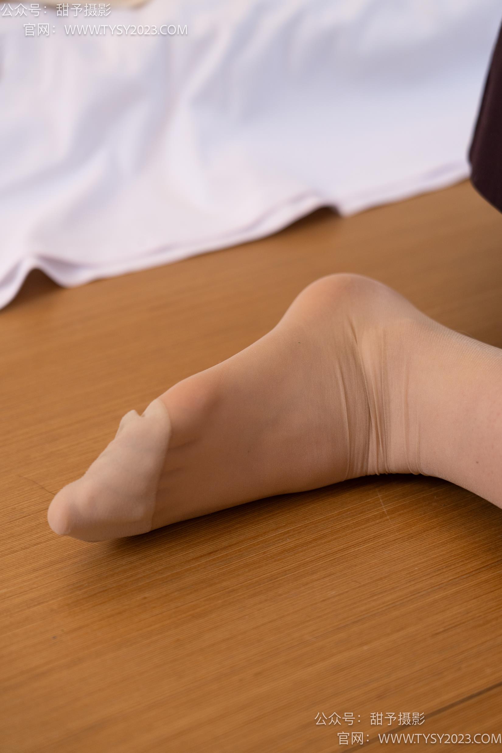 图片[67]-甜予摄影 NO.033 璇璇-银行制服、皮鞋、肉丝[124P] – 速更版-美库