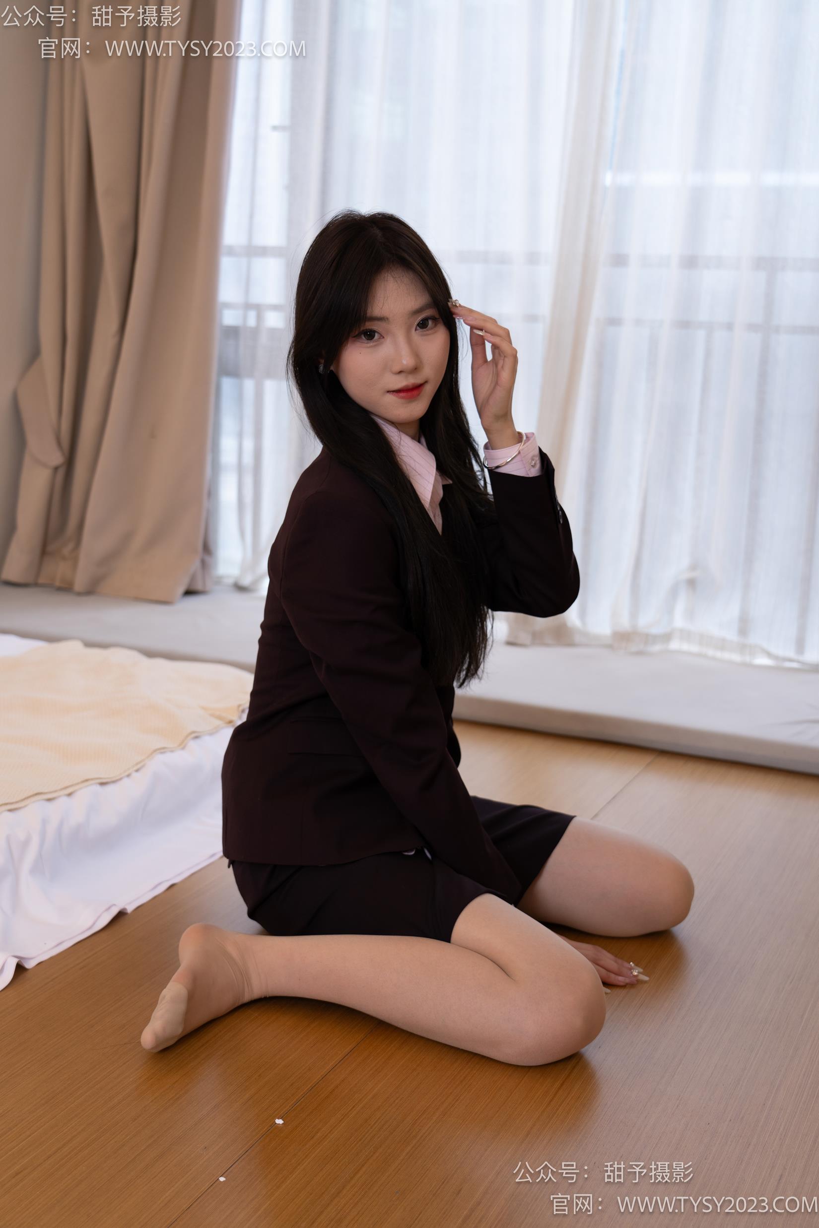 图片[69]-甜予摄影 NO.033 璇璇-银行制服、皮鞋、肉丝[124P] – 速更版-美库