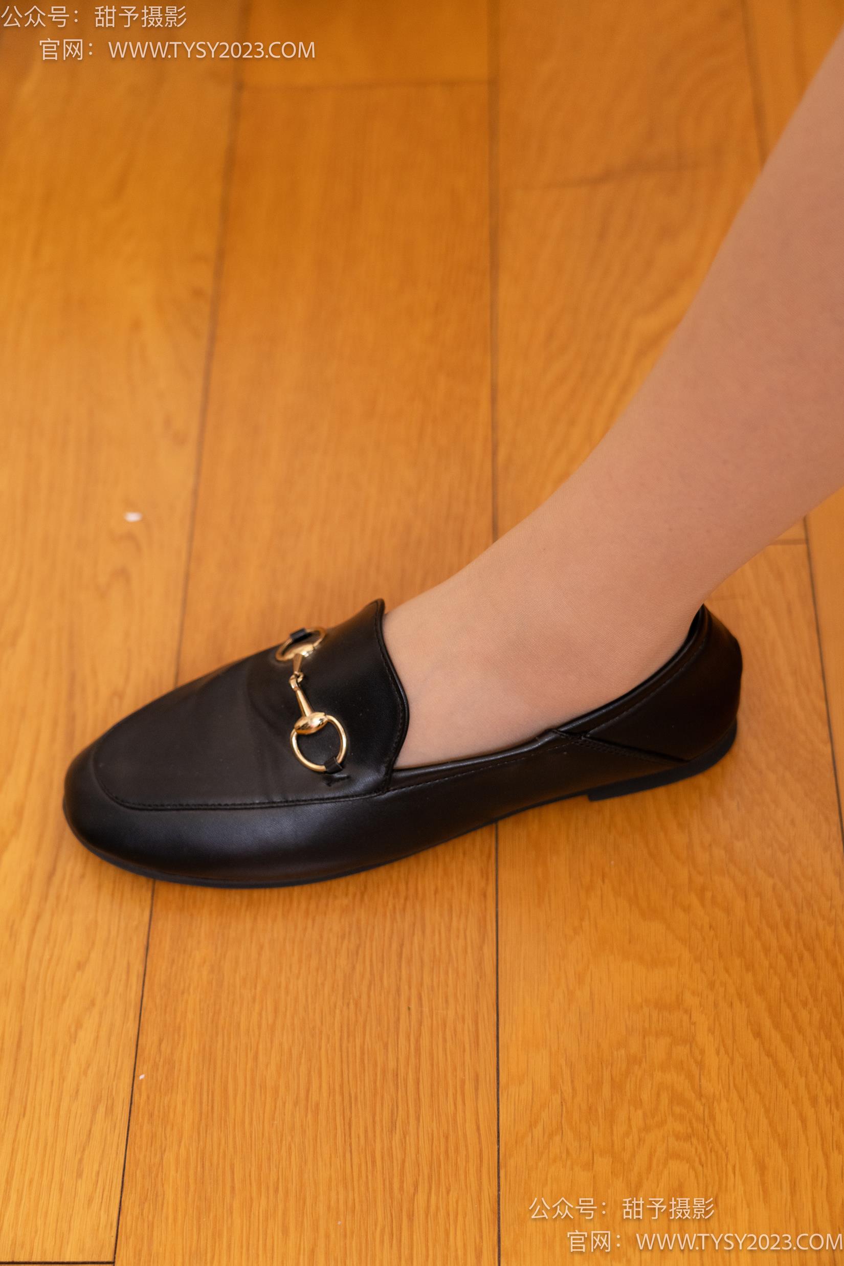 图片[84]-甜予摄影 NO.033 璇璇-银行制服、皮鞋、肉丝[124P] – 速更版-美库