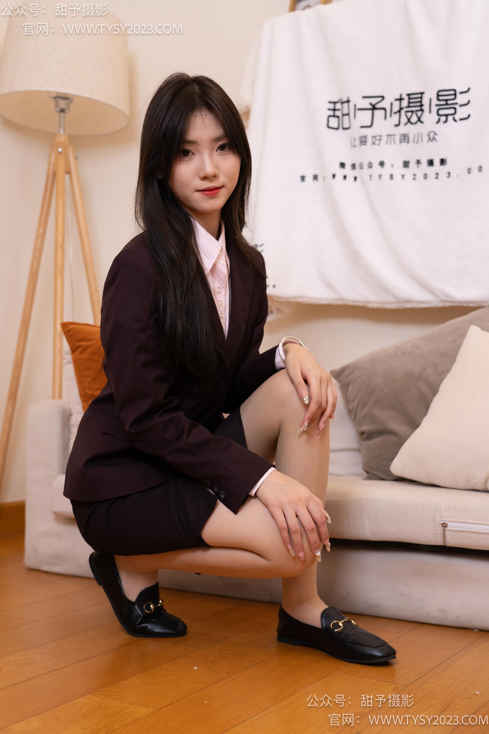 图片[88]-甜予摄影 NO.033 璇璇-银行制服、皮鞋、肉丝[124P] – 速更版-美库