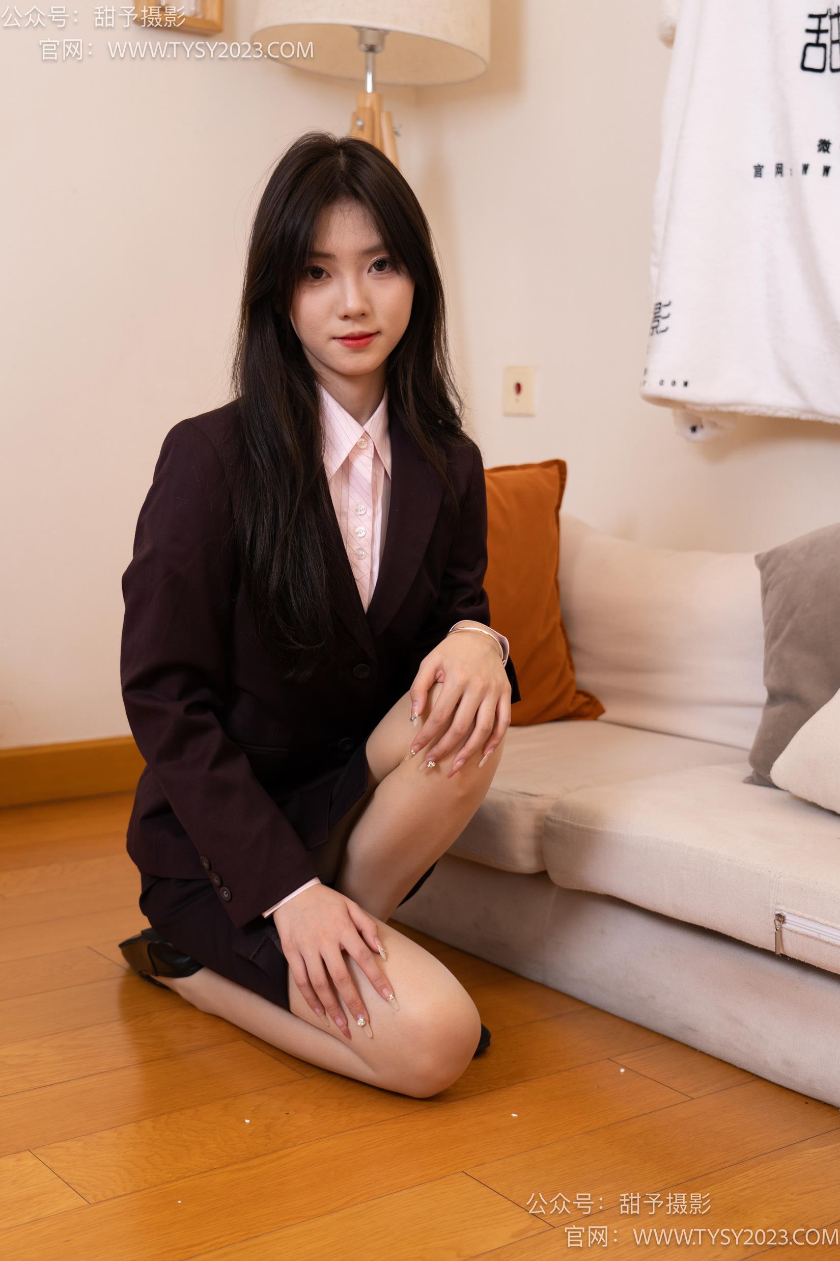 图片[90]-甜予摄影 NO.033 璇璇-银行制服、皮鞋、肉丝[124P] – 速更版-美库