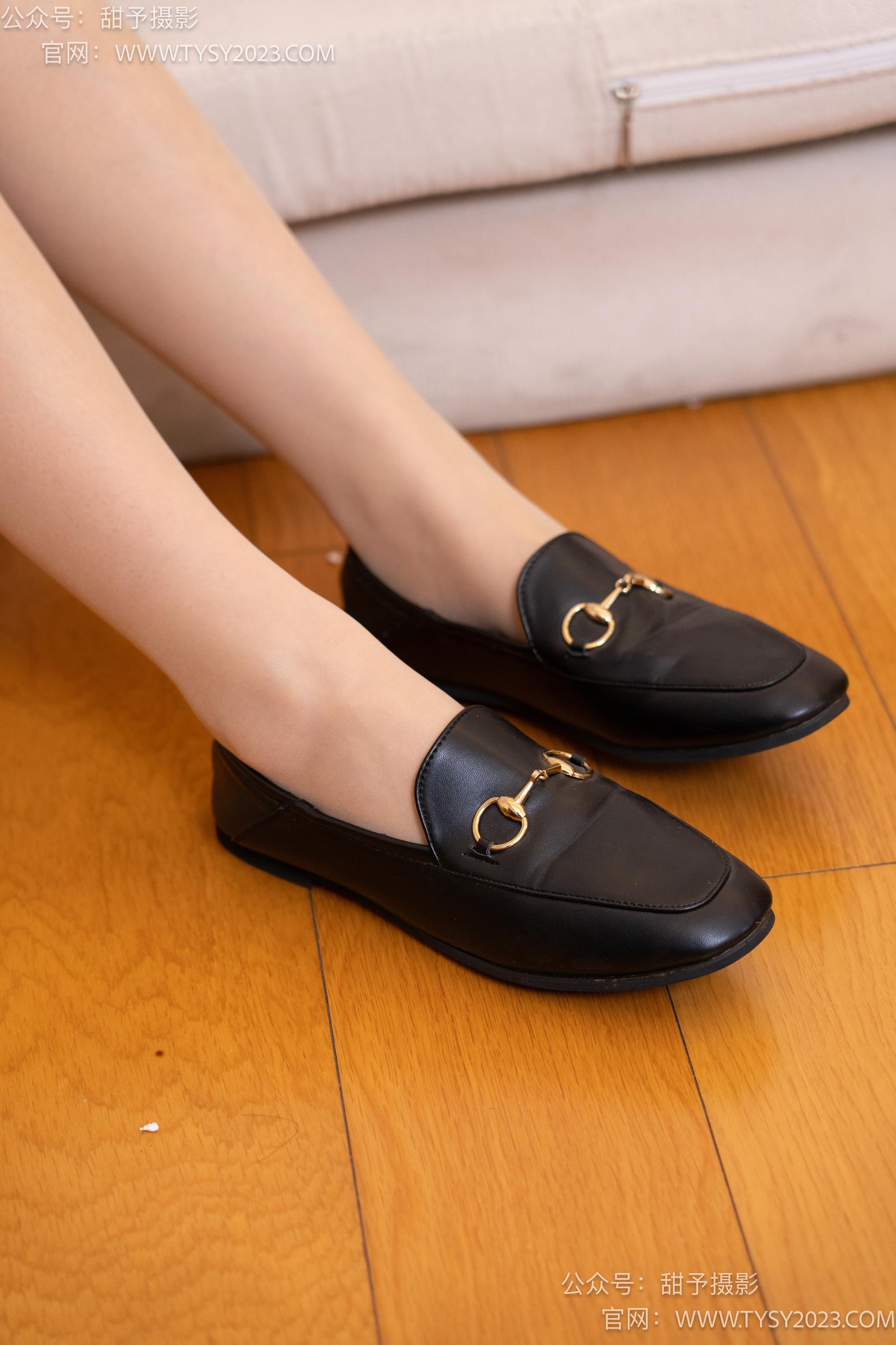 图片[92]-甜予摄影 NO.033 璇璇-银行制服、皮鞋、肉丝[124P] – 速更版-美库