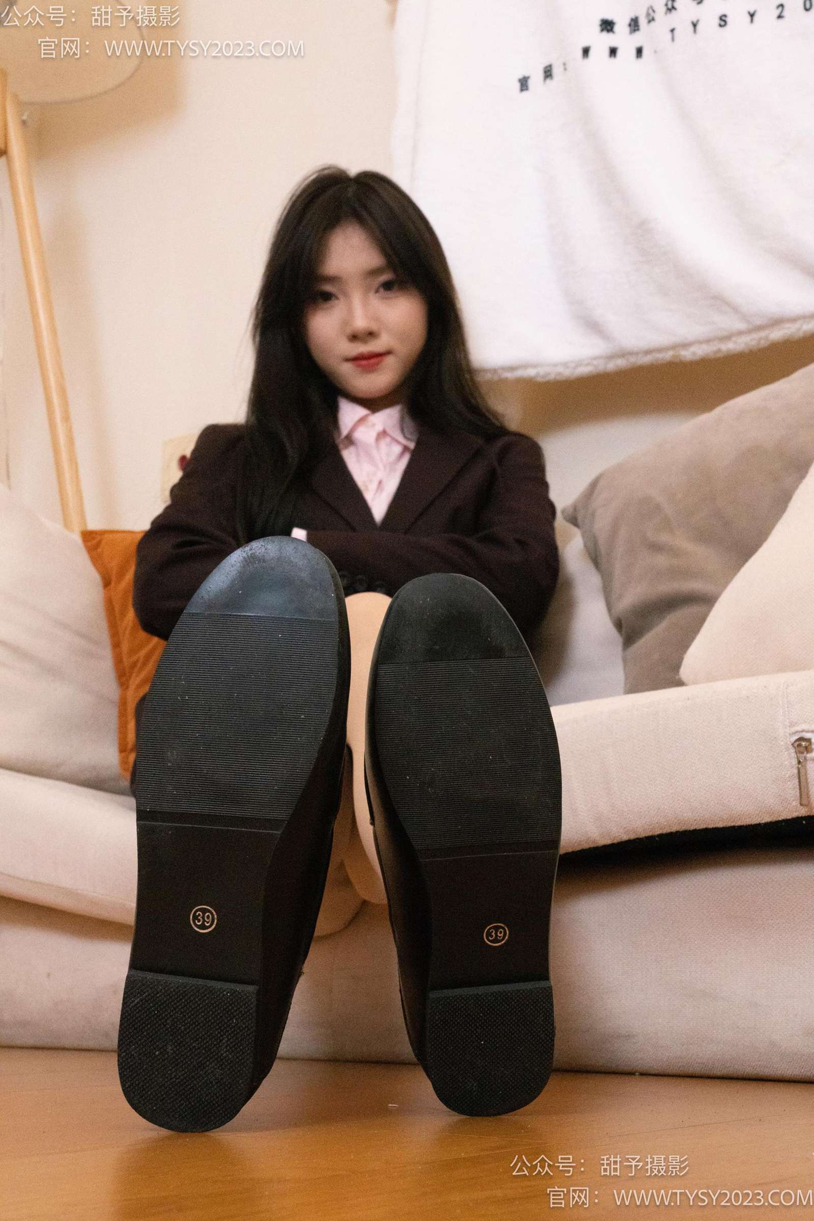 图片[98]-甜予摄影 NO.033 璇璇-银行制服、皮鞋、肉丝[124P] – 速更版-美库