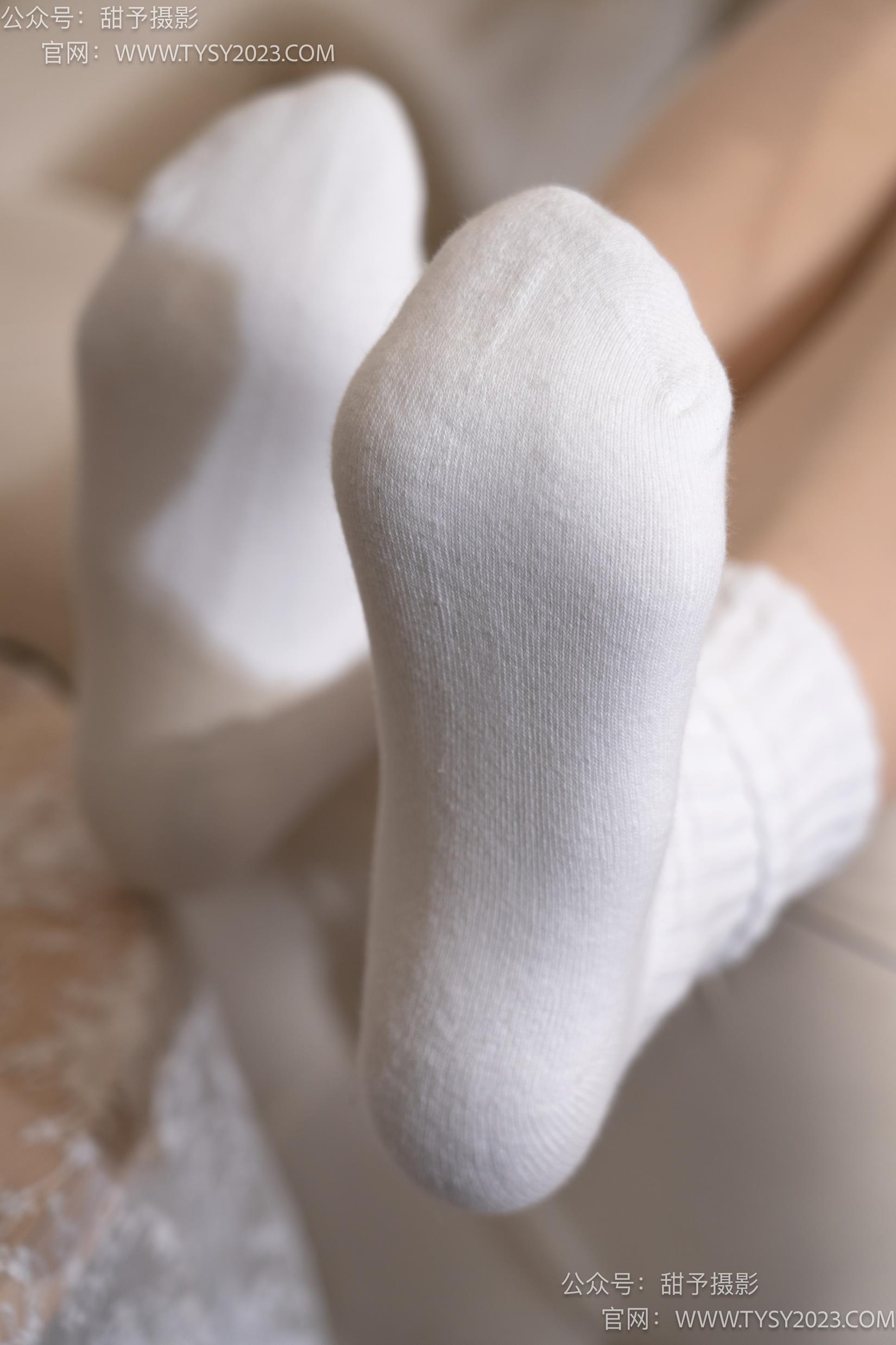 图片[52]-甜予摄影 NO.034 鱼鱼-高跟鞋、白棉袜、肉丝[129P] – 速更版-美库