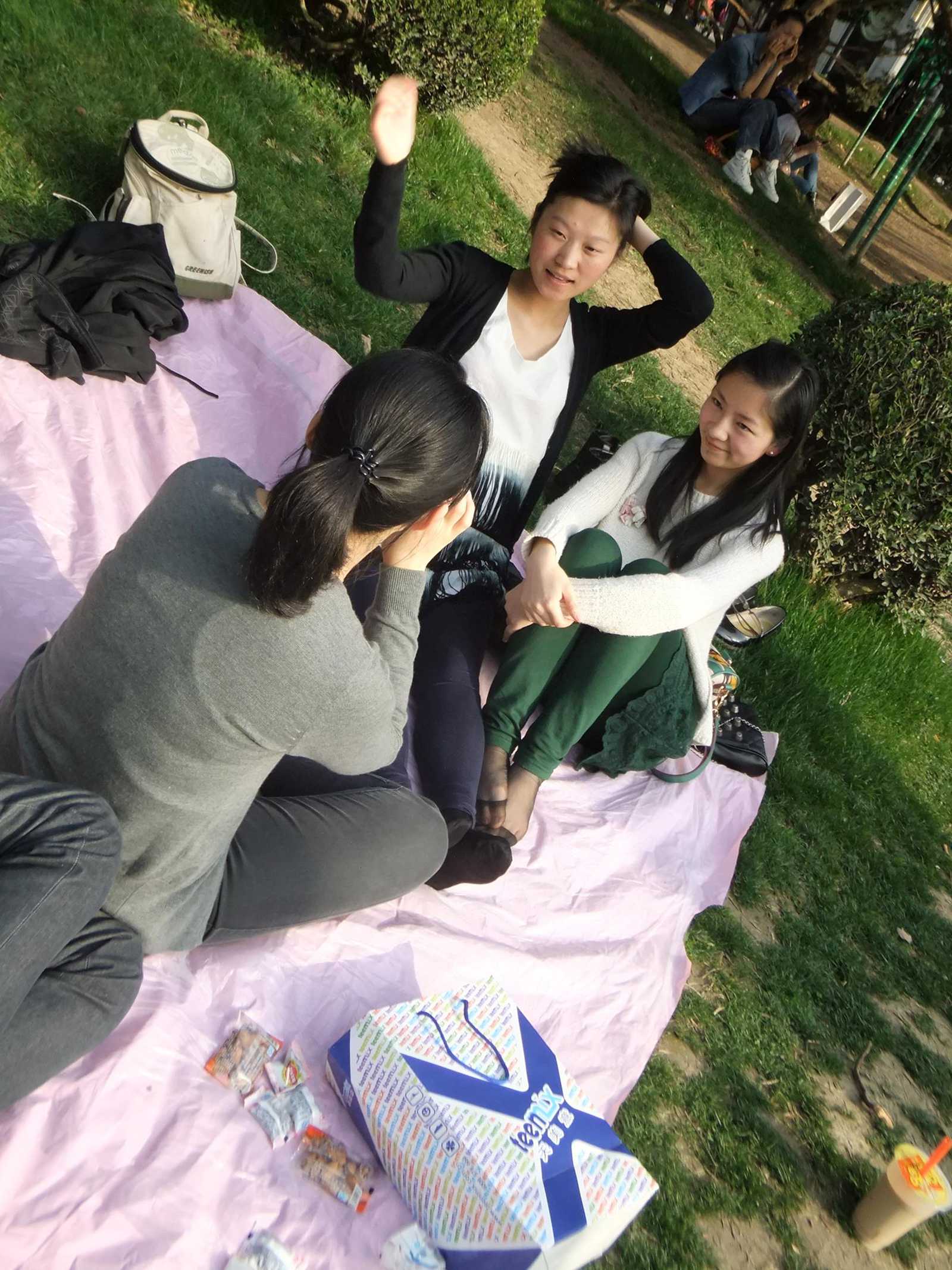 图片[18]-自由摄影 No.265 坐在角落的嘿丝三姐妹 [53P] – 速更版-美库