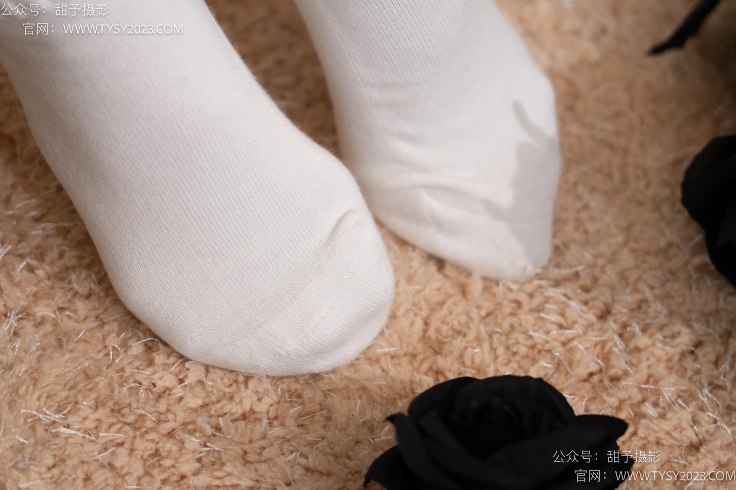 图片[66]-甜予摄影 NO.034 鱼鱼-高跟鞋、白棉袜、肉丝[129P] – 速更版-美库