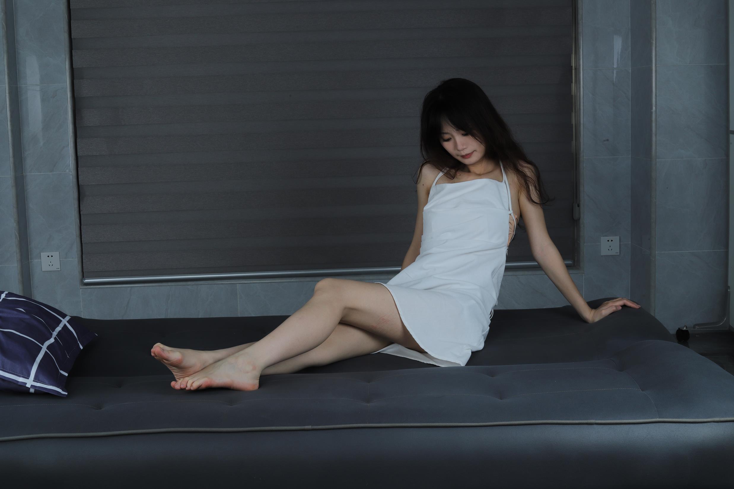 图片[48]-Pary摄影 NO.145 超美模特小玉穿上大露背秀美脚[139P] – 速更版-美库