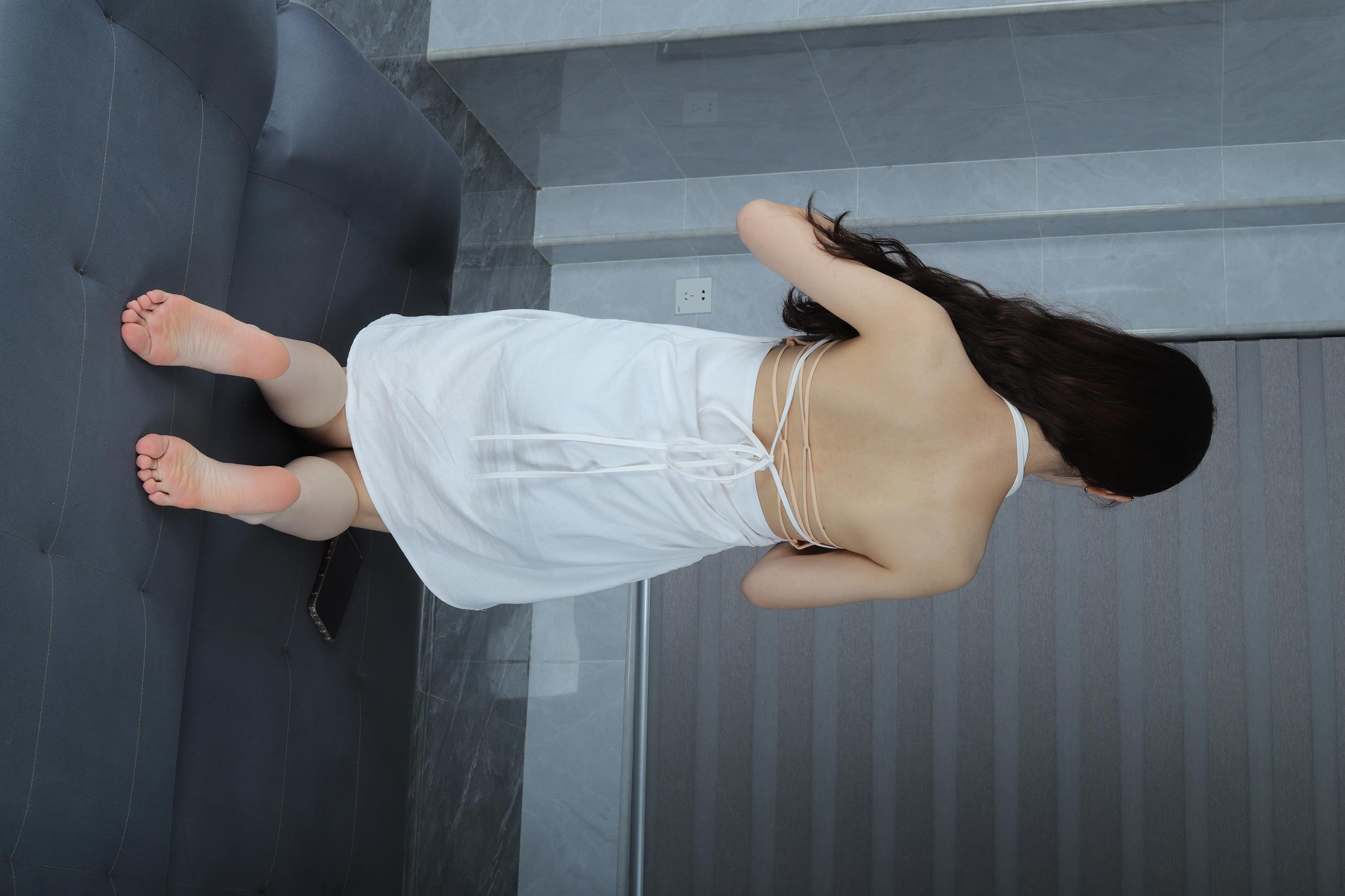 图片[56]-Pary摄影 NO.145 超美模特小玉穿上大露背秀美脚[139P] – 速更版-美库