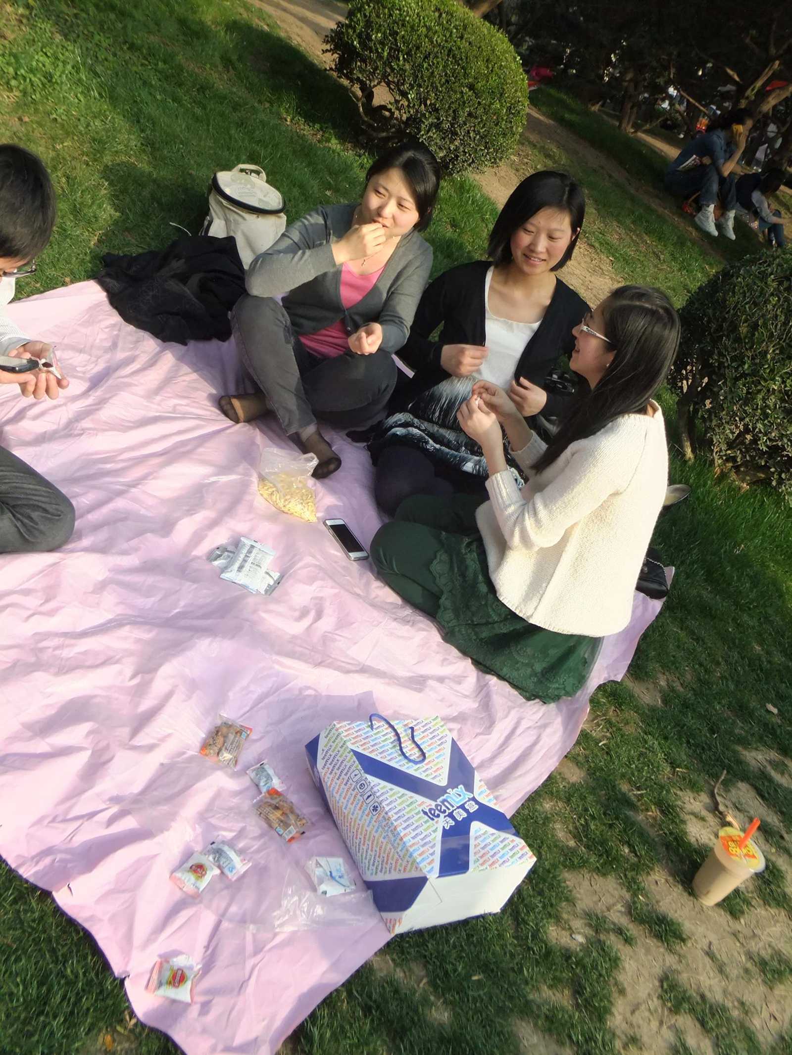 图片[40]-自由摄影 No.265 坐在角落的嘿丝三姐妹 [53P] – 速更版-美库